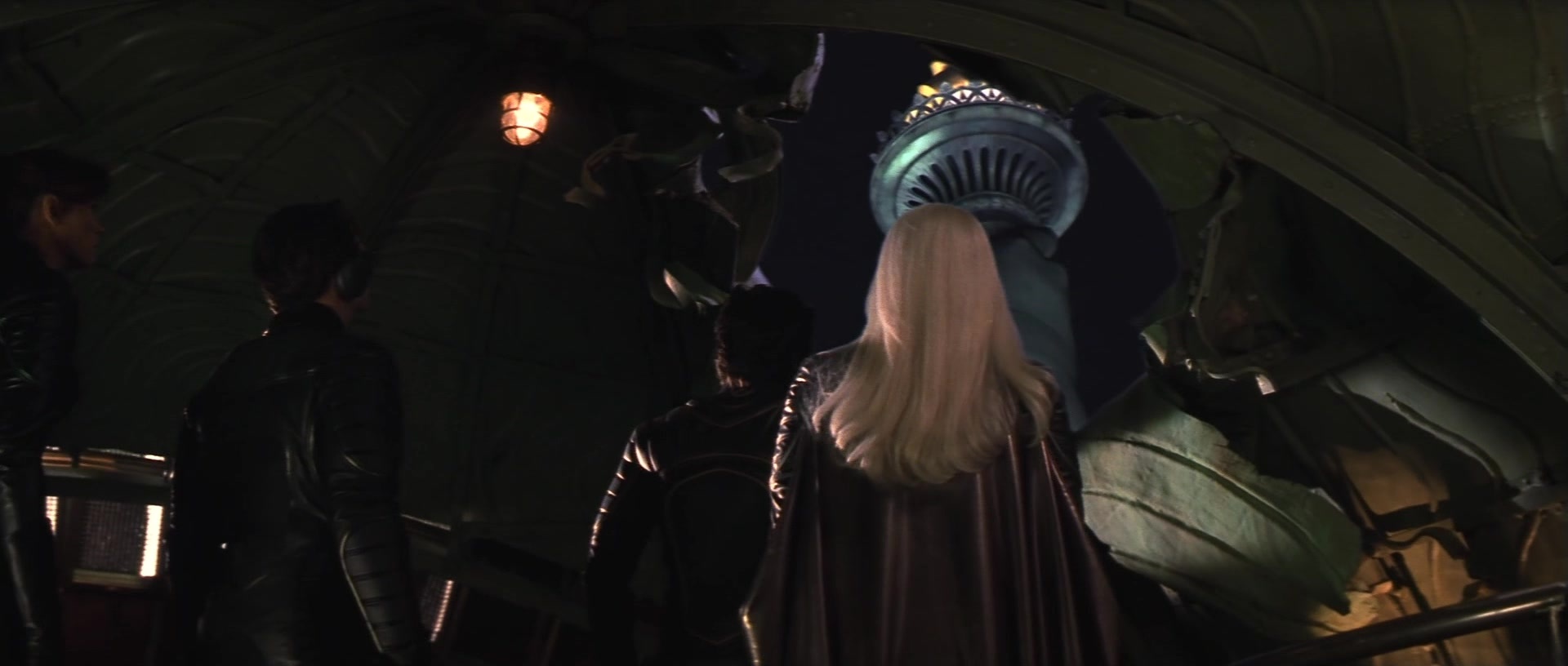 X-Men (2000), wide, 2.35:1 — film still