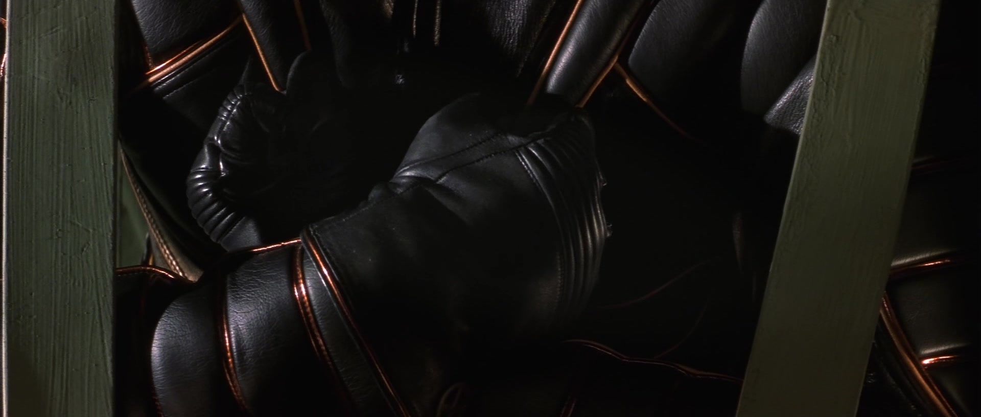 X-Men (2000), unknown, 2.35:1 — film still
