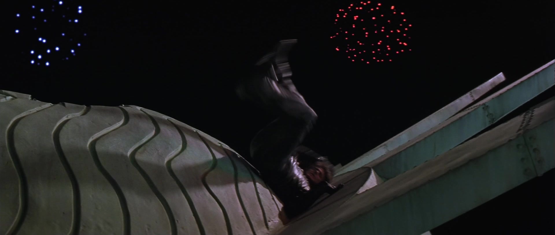 X-Men (2000), wide, 2.35:1 — film still