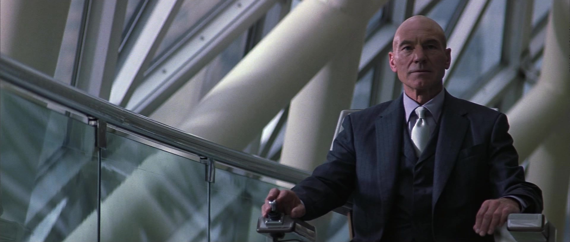 X-Men (2000), wide, 2.35:1 — film still