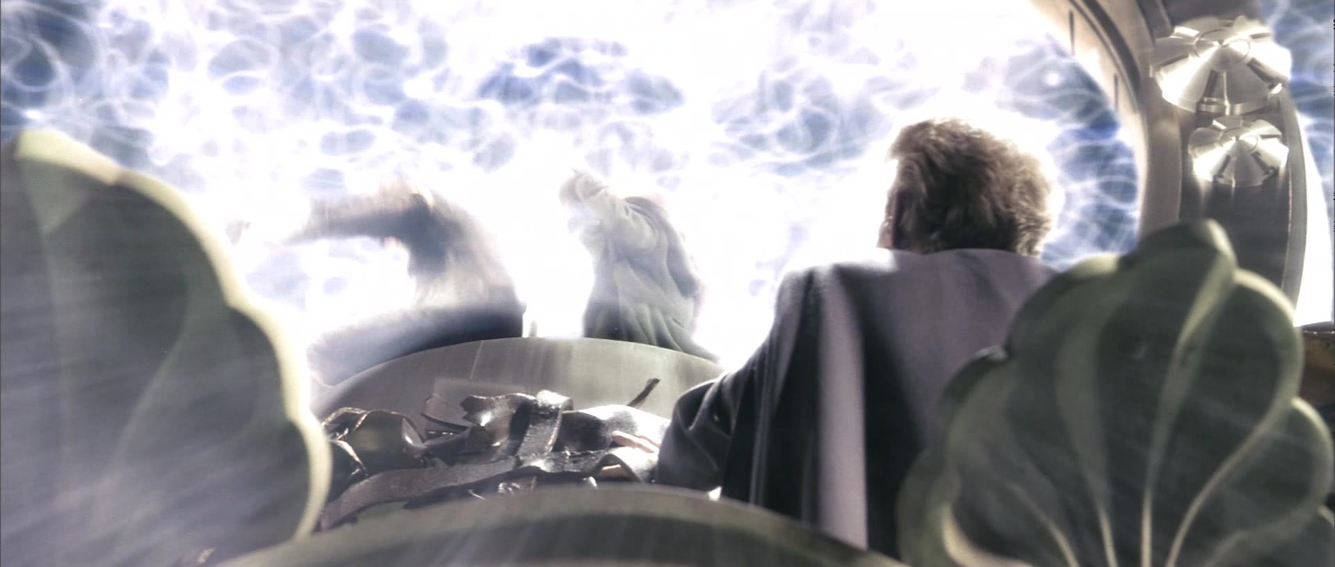 X-Men (2000), wide, 2.35:1 — film still