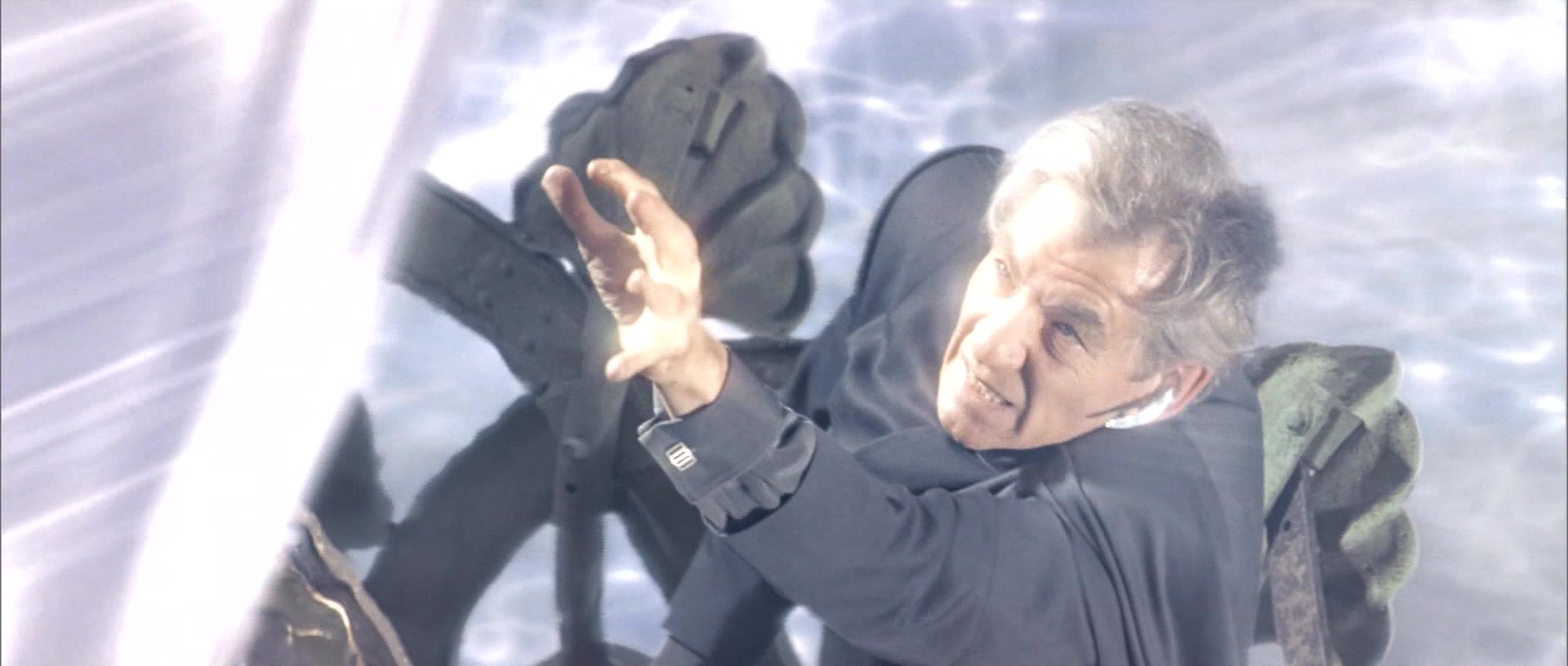 X-Men (2000), wide, 2.35:1 — film still