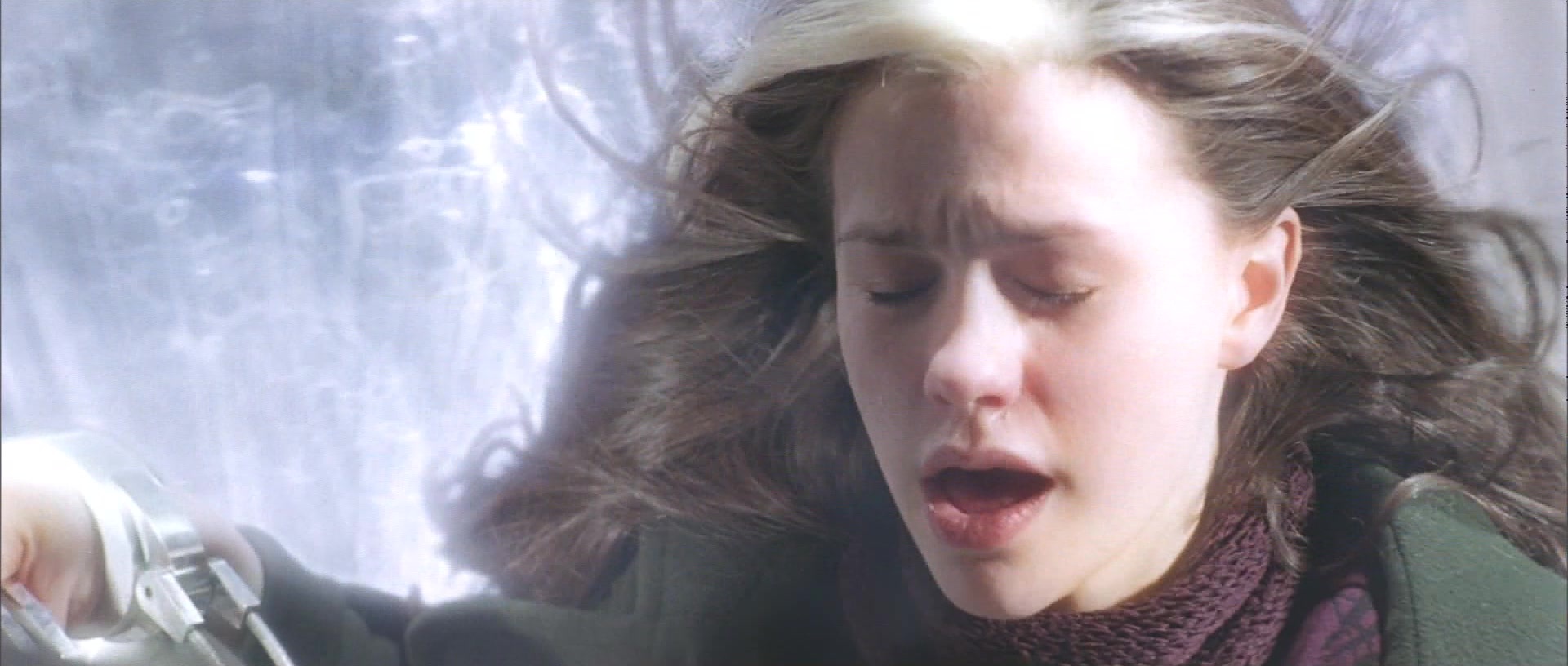 X-Men (2000), close, 2.35:1 — film still