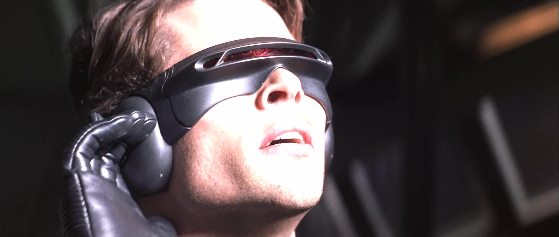 X-Men (2000), medium, 2.35:1 — film still