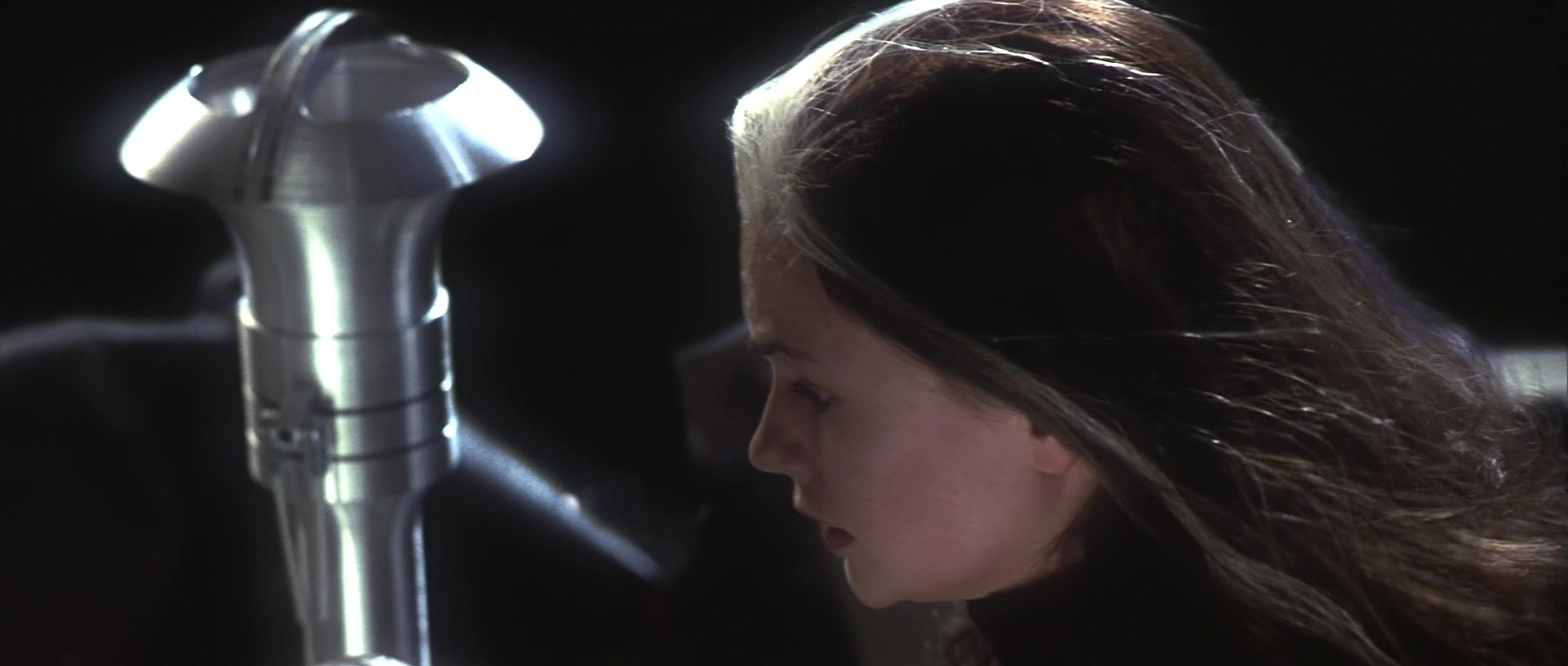 X-Men (2000), wide, 2.35:1 — film still