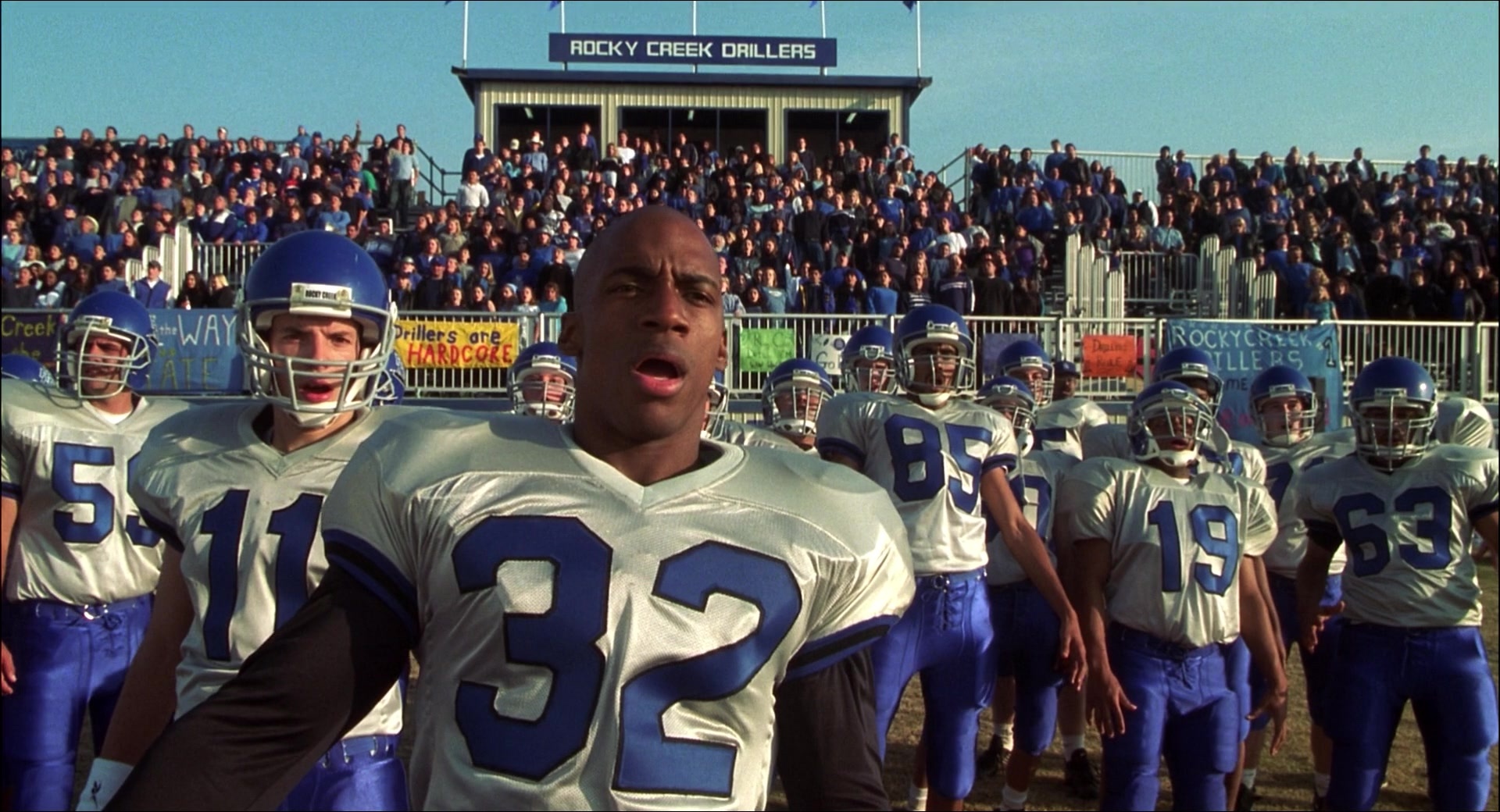 The New Guy (2002), wide, 1.85:1 — film still