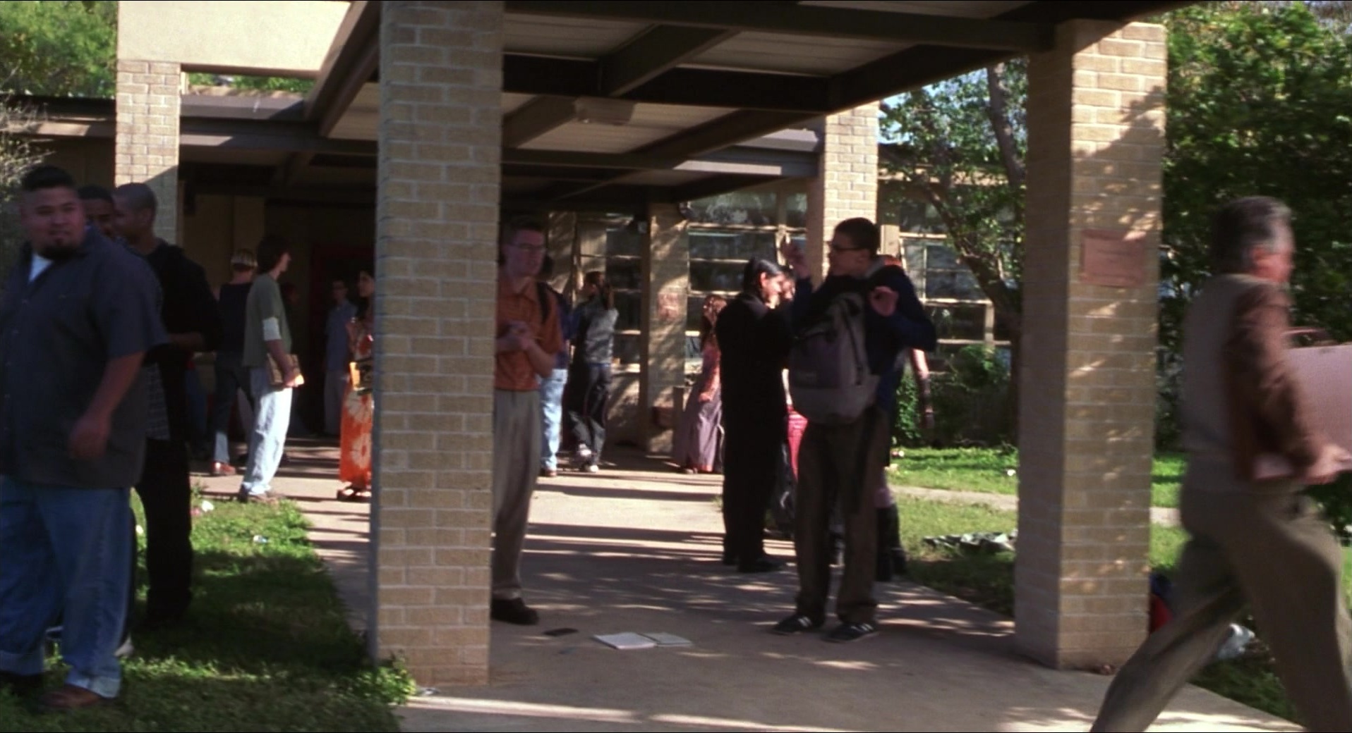 The New Guy (2002), wide, 1.84:1 — film still