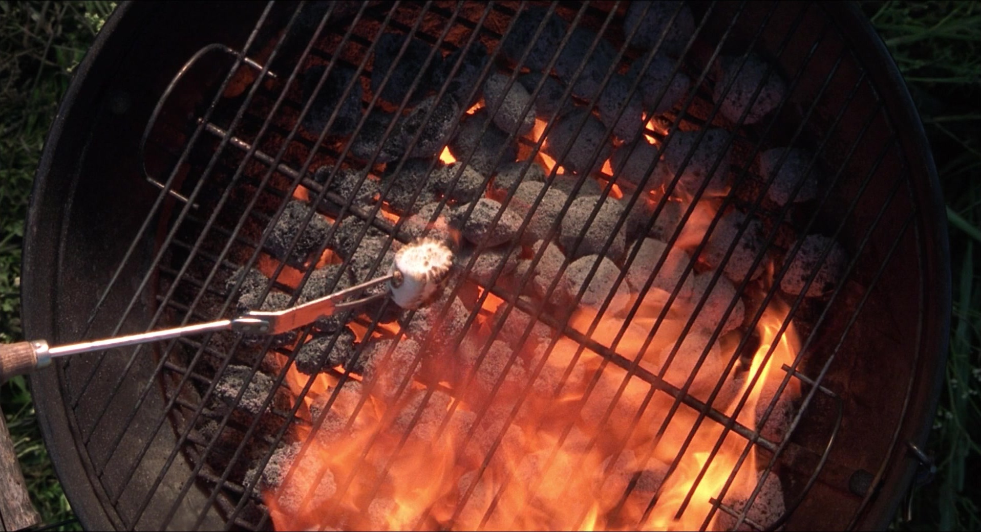 The New Guy (2002), wide, 1.84:1 — film still
