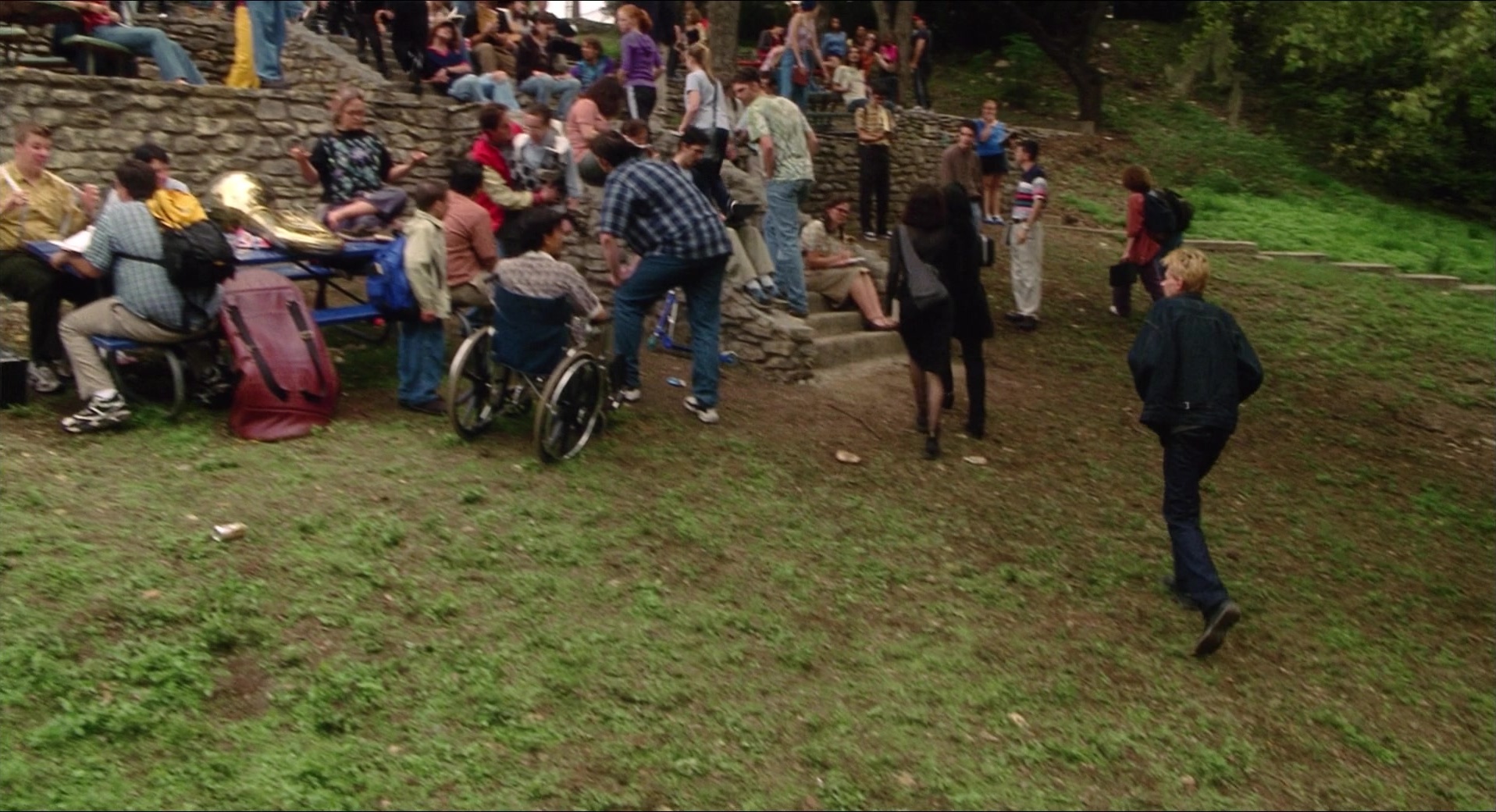 The New Guy (2002), wide, 1.84:1 — film still