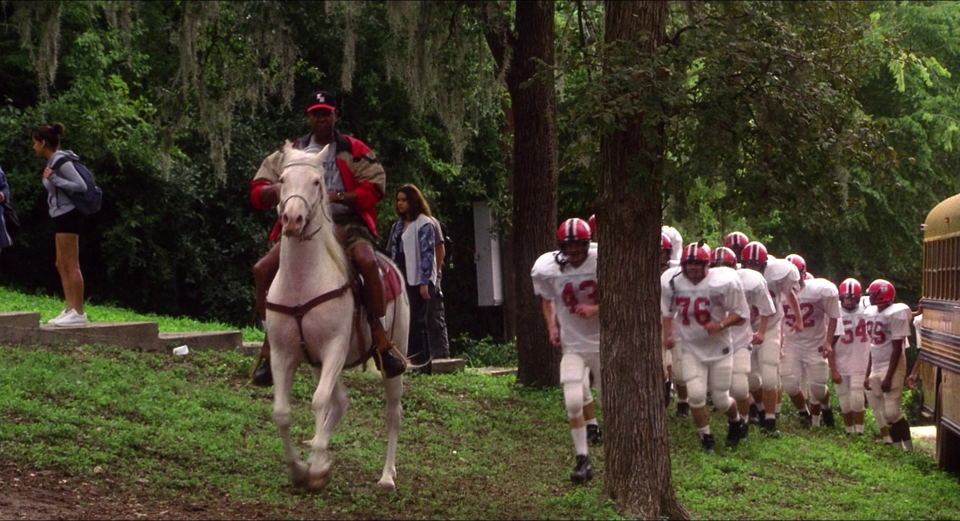 The New Guy (2002), wide, 1.84:1 — film still