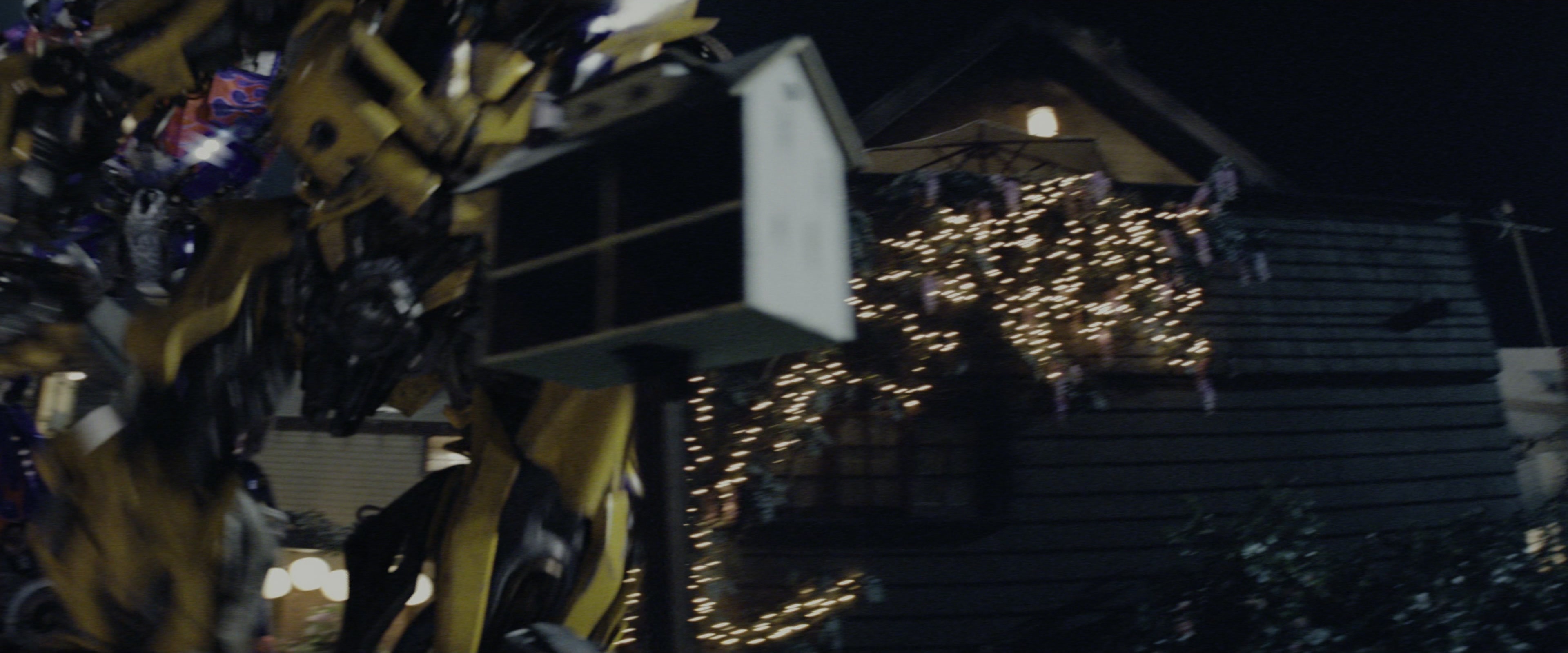 Transformers (2007), wide, 2.40:1 — film still