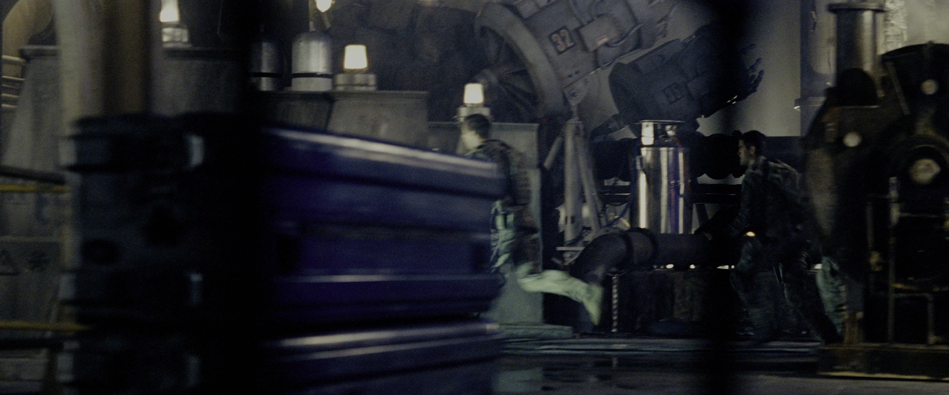 Transformers (2007), wide, 2.40:1 — film still