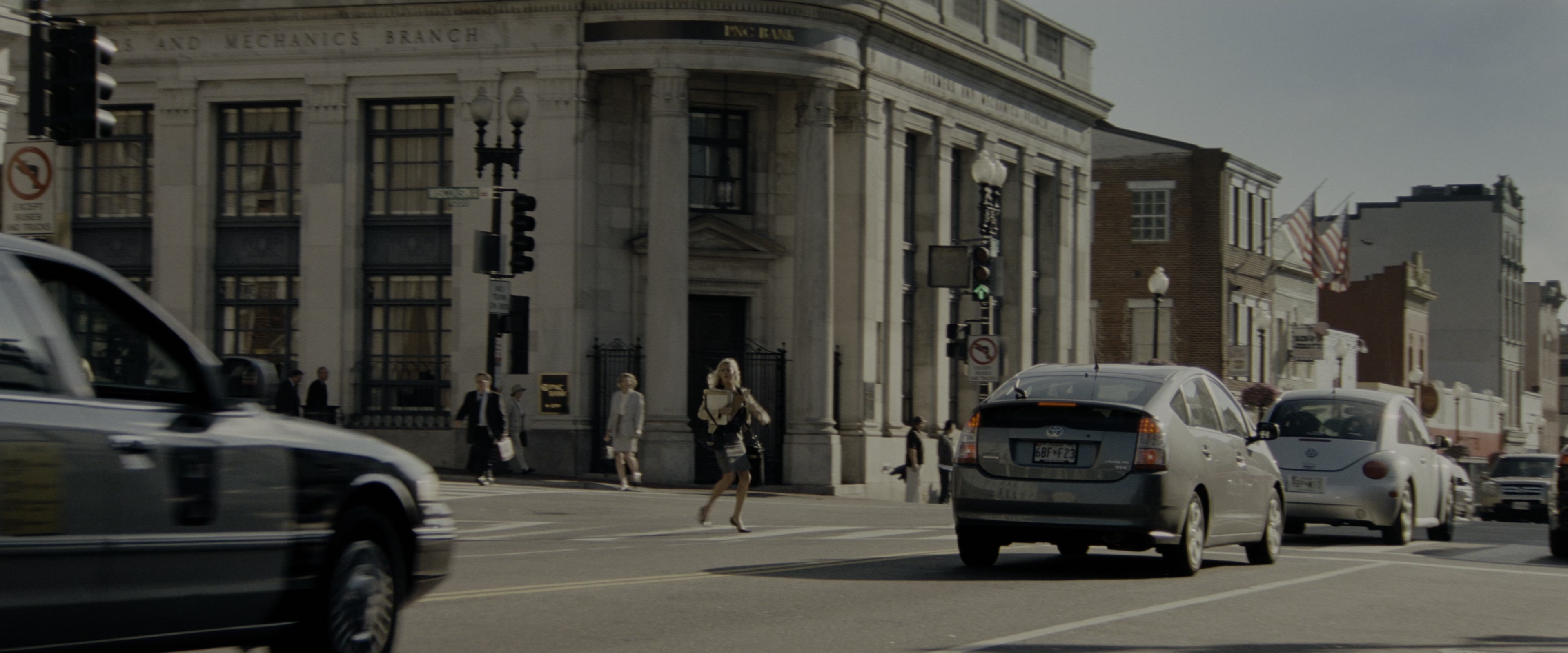 Transformers (2007), wide, 2.40:1 — film still