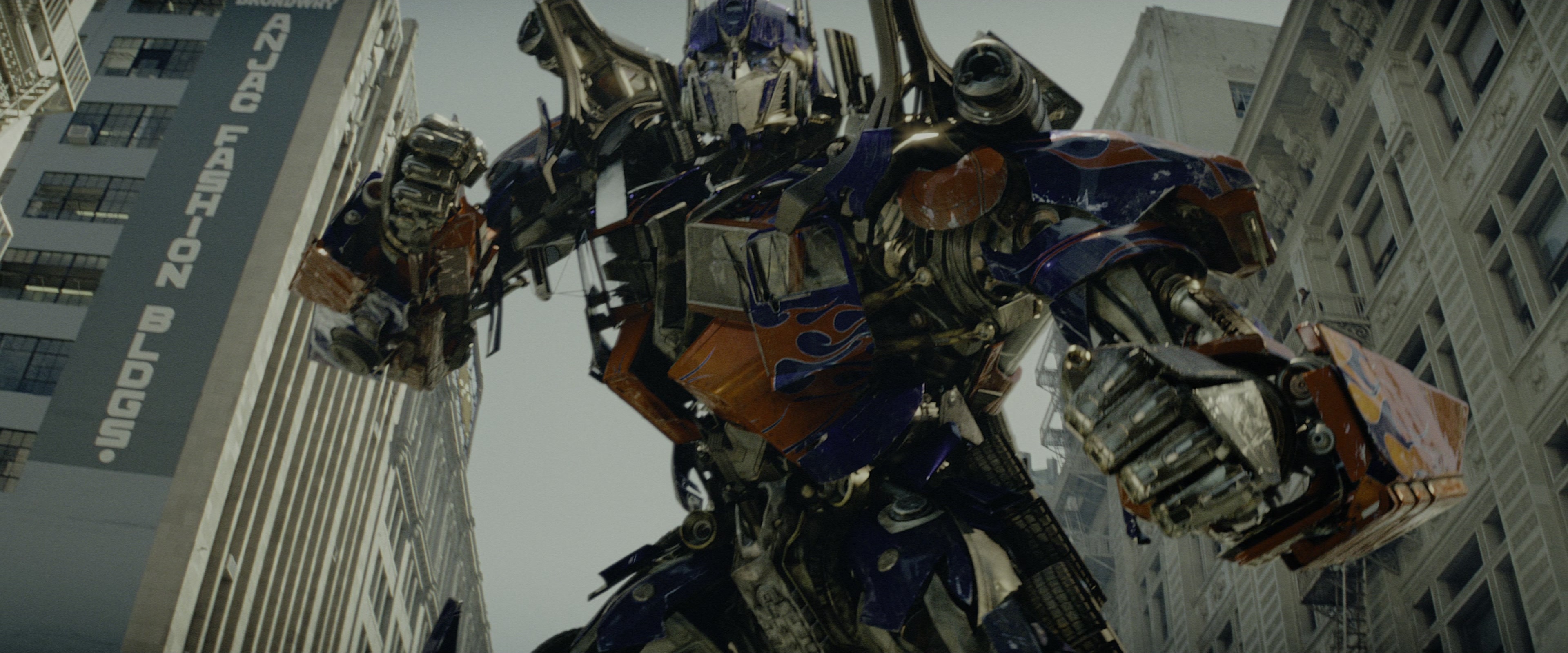 Transformers (2007), wide, 2.40:1 — film still