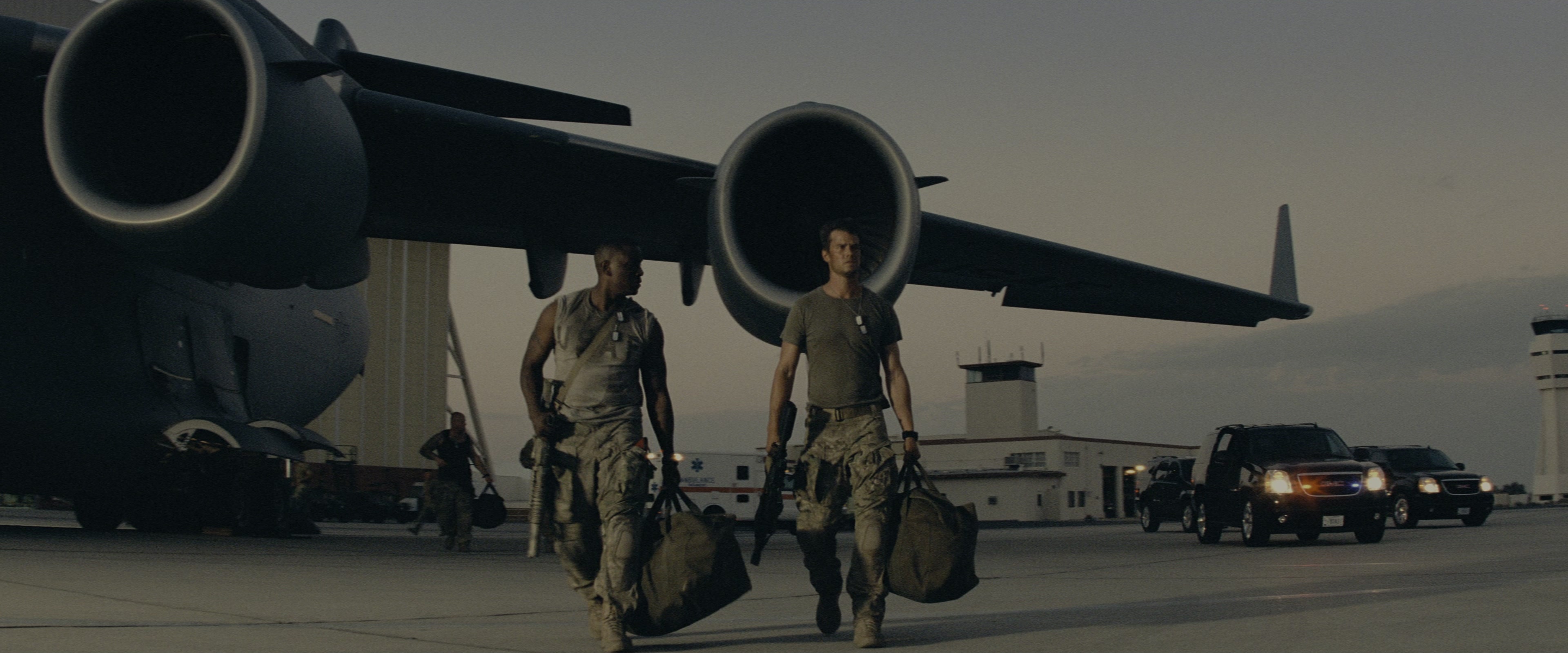 Transformers (2007), wide, 2.40:1 — film still