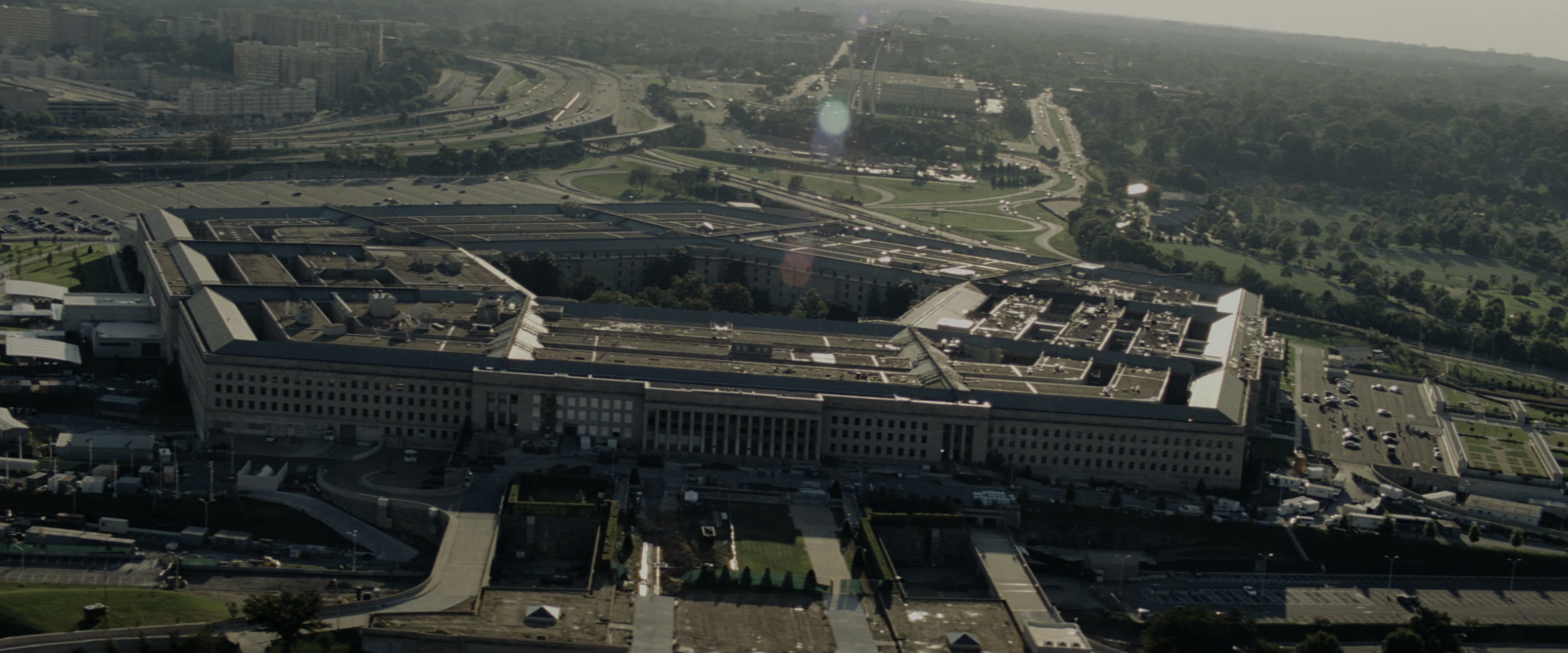 Transformers (2007), wide, 2.40:1 — film still
