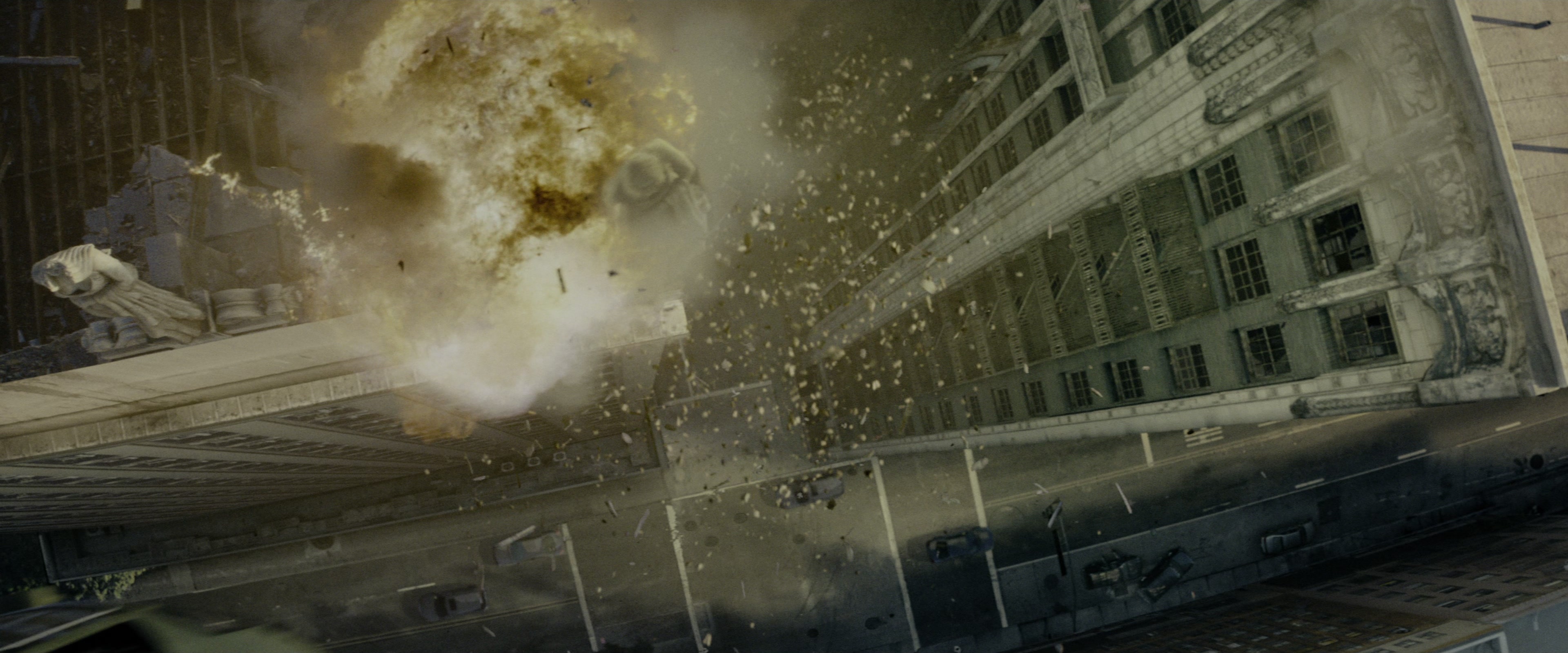 Transformers (2007), wide, 2.40:1 — film still