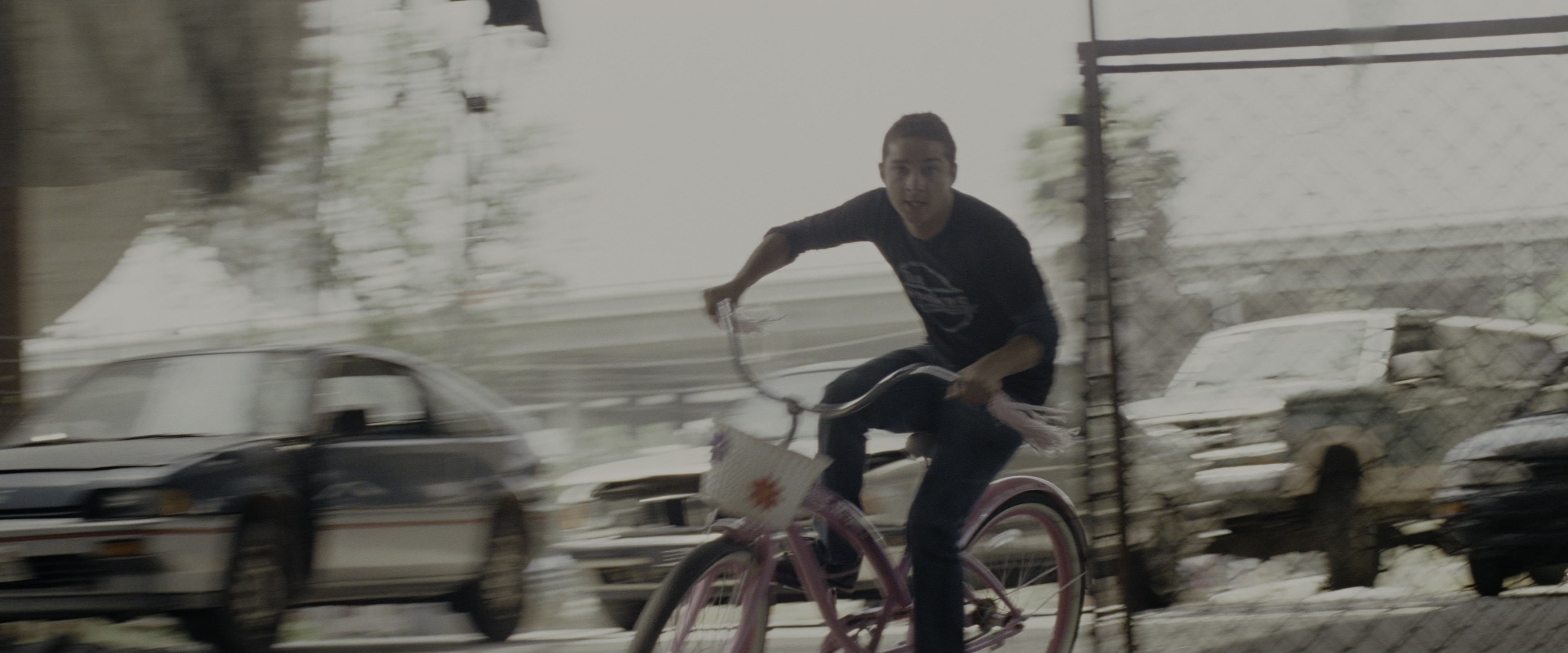 Transformers (2007), wide, 2.40:1 — film still