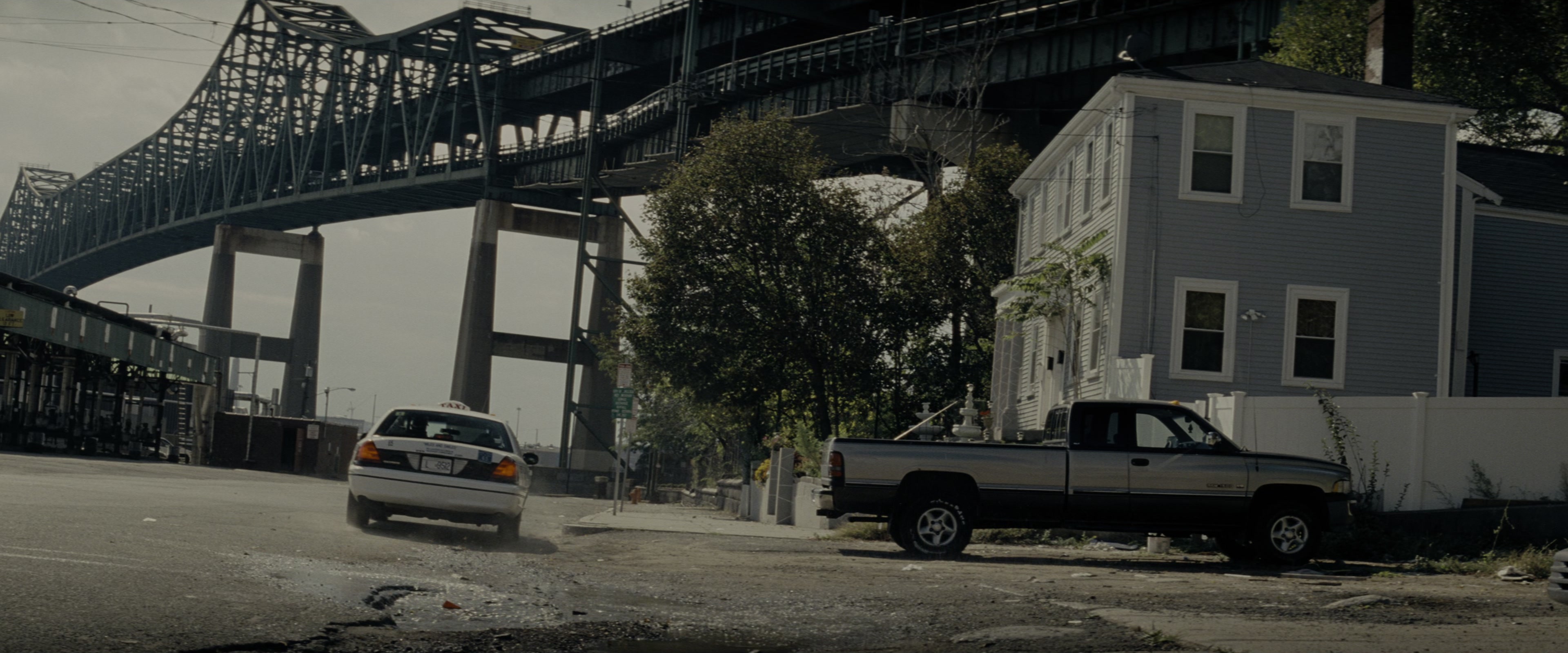Transformers (2007), wide, 2.40:1 — film still