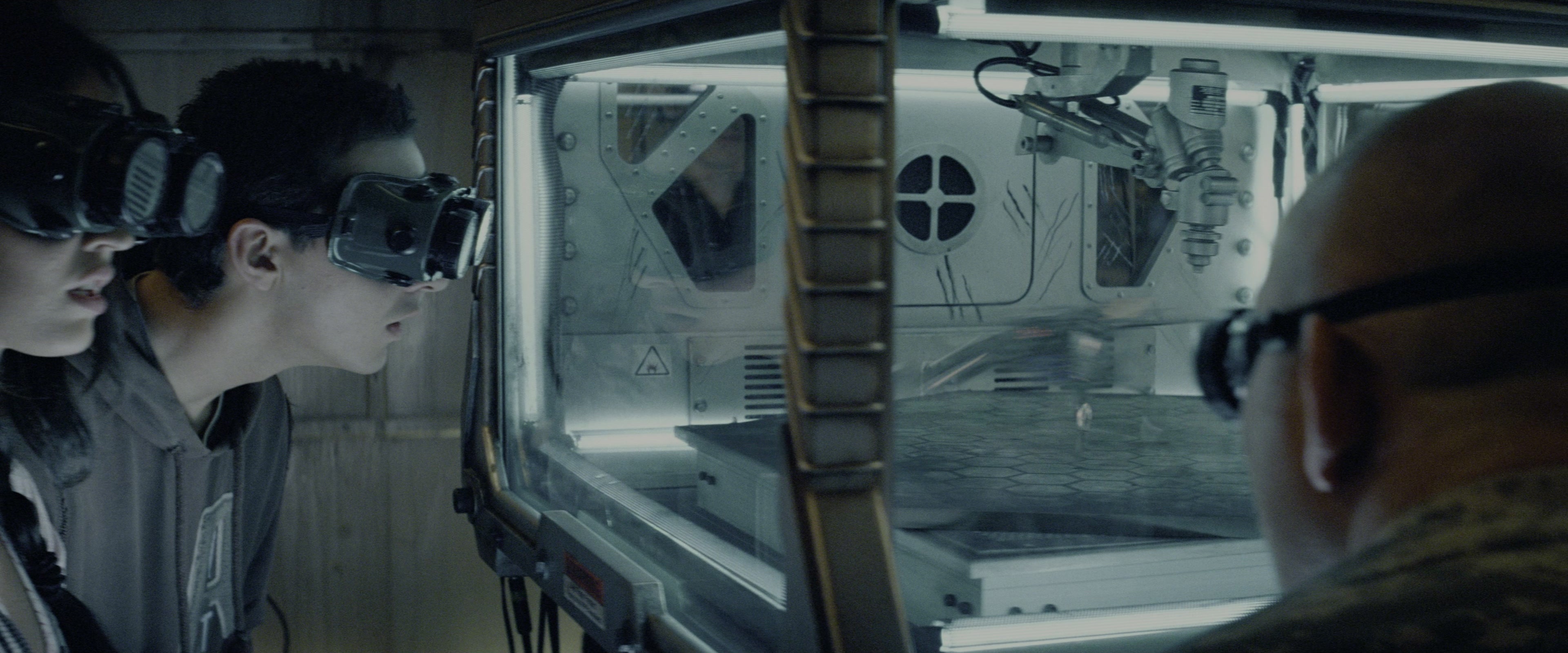 Transformers (2007), wide, 2.40:1 — film still