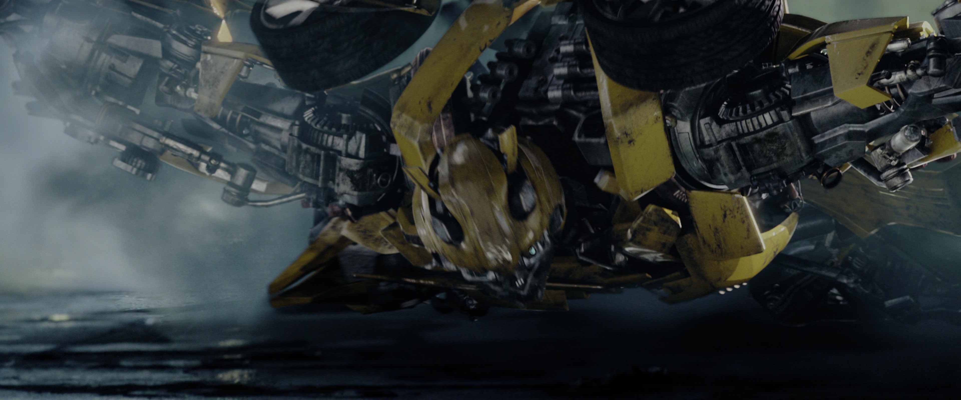 Transformers (2007), wide, 2.40:1 — film still