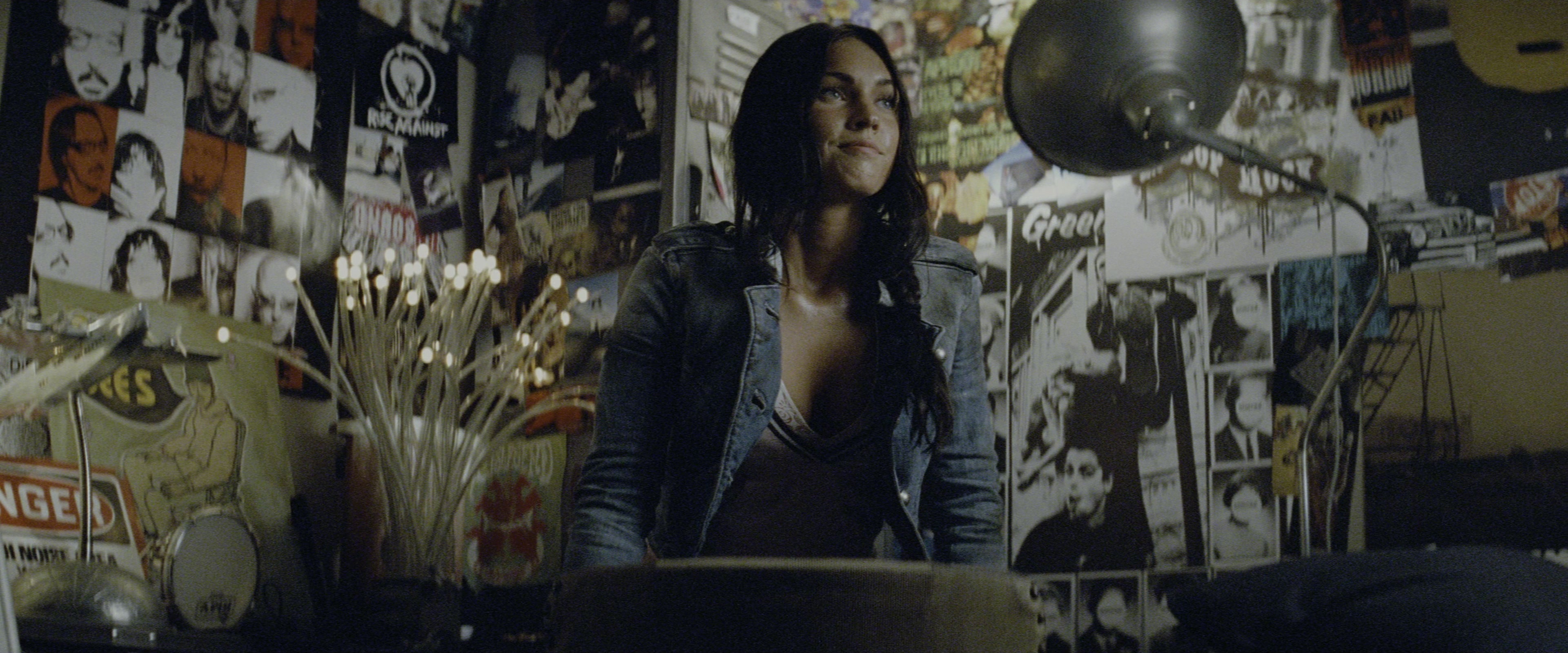 Transformers (2007), wide, 2.40:1 — film still