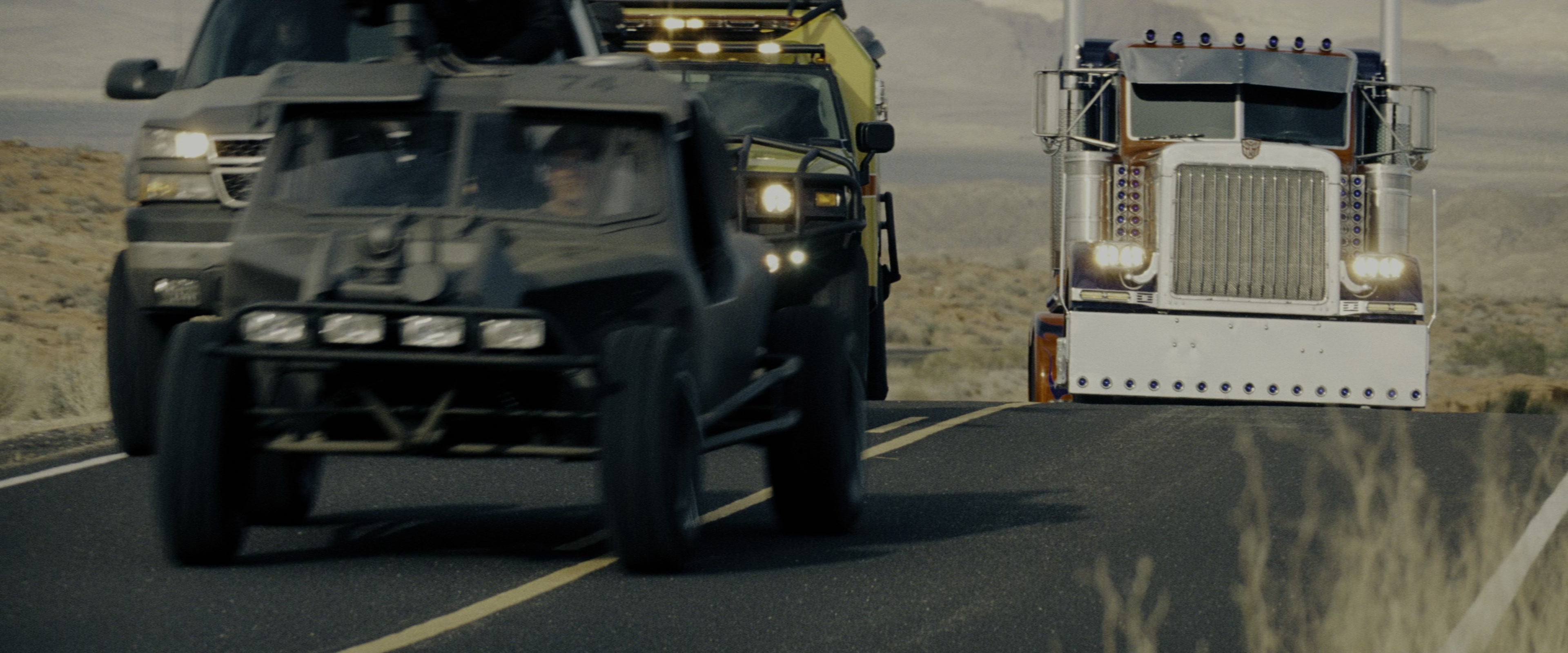 Transformers (2007), wide, 2.40:1 — film still