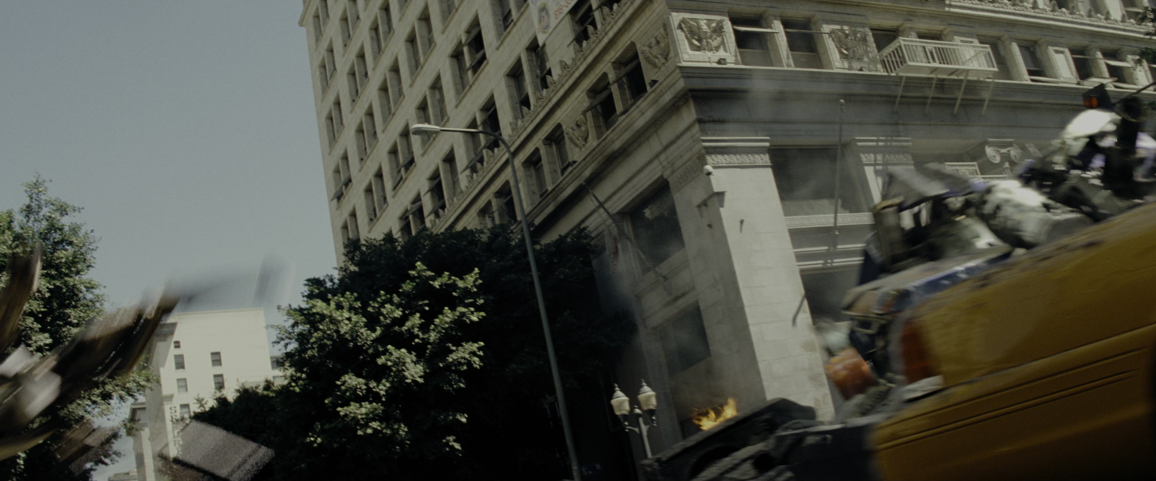 Transformers (2007), wide, 2.40:1 — film still