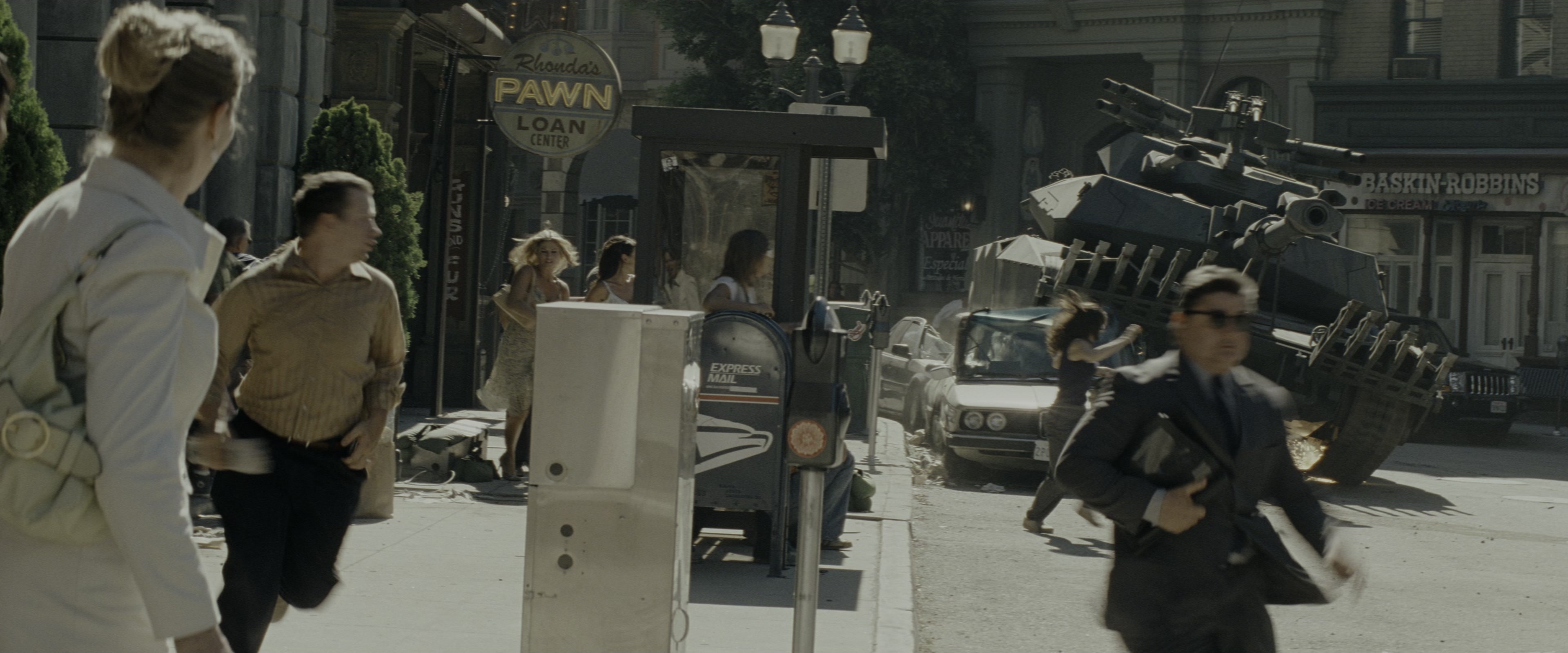 Transformers (2007), wide, 2.40:1 — film still