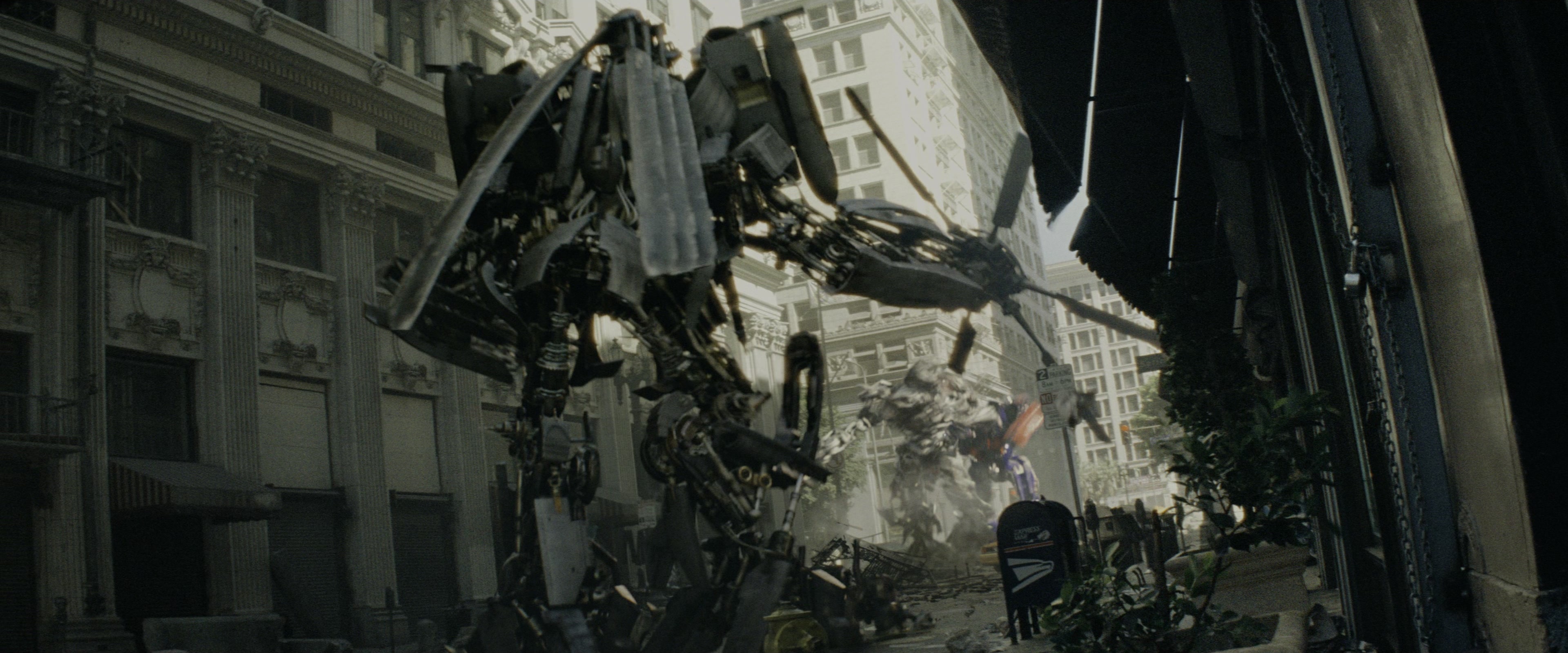 Transformers (2007), medium, 2.40:1 — film still