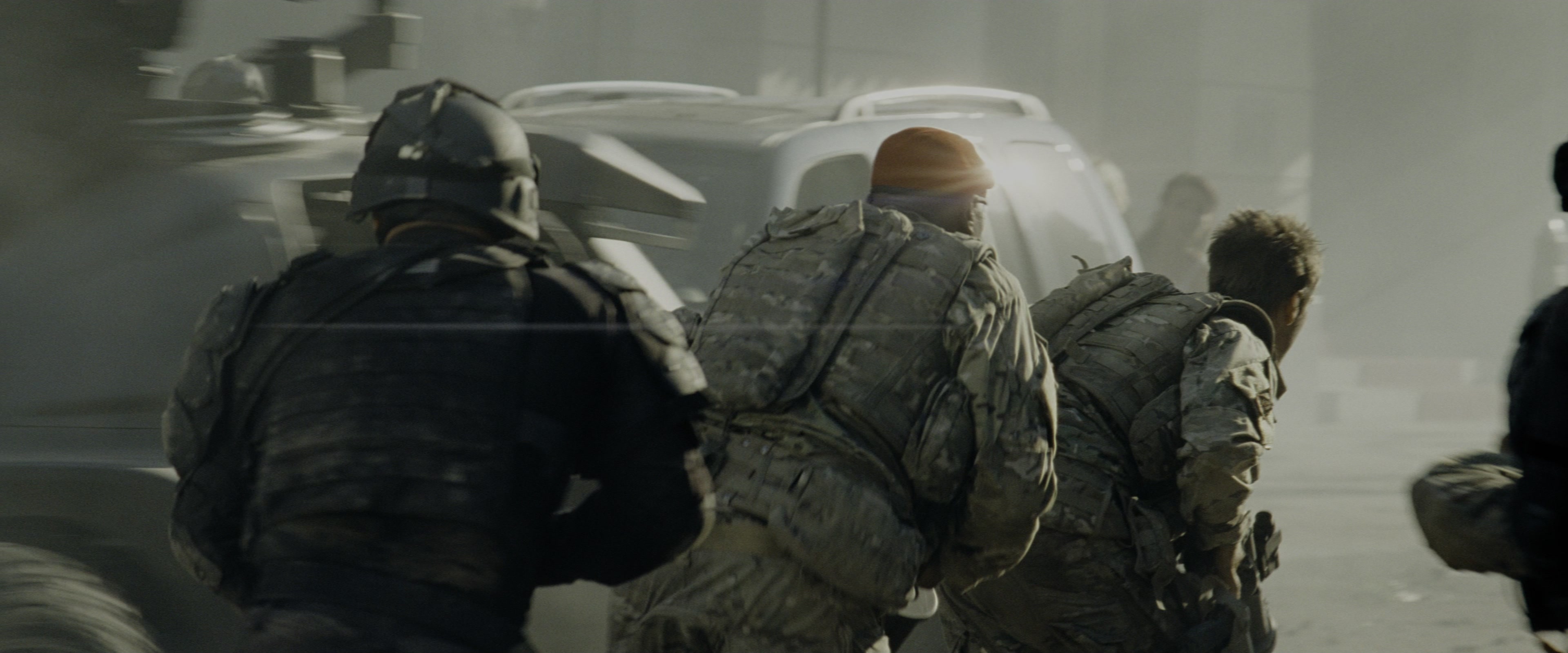 Transformers (2007), wide, 2.40:1 — film still