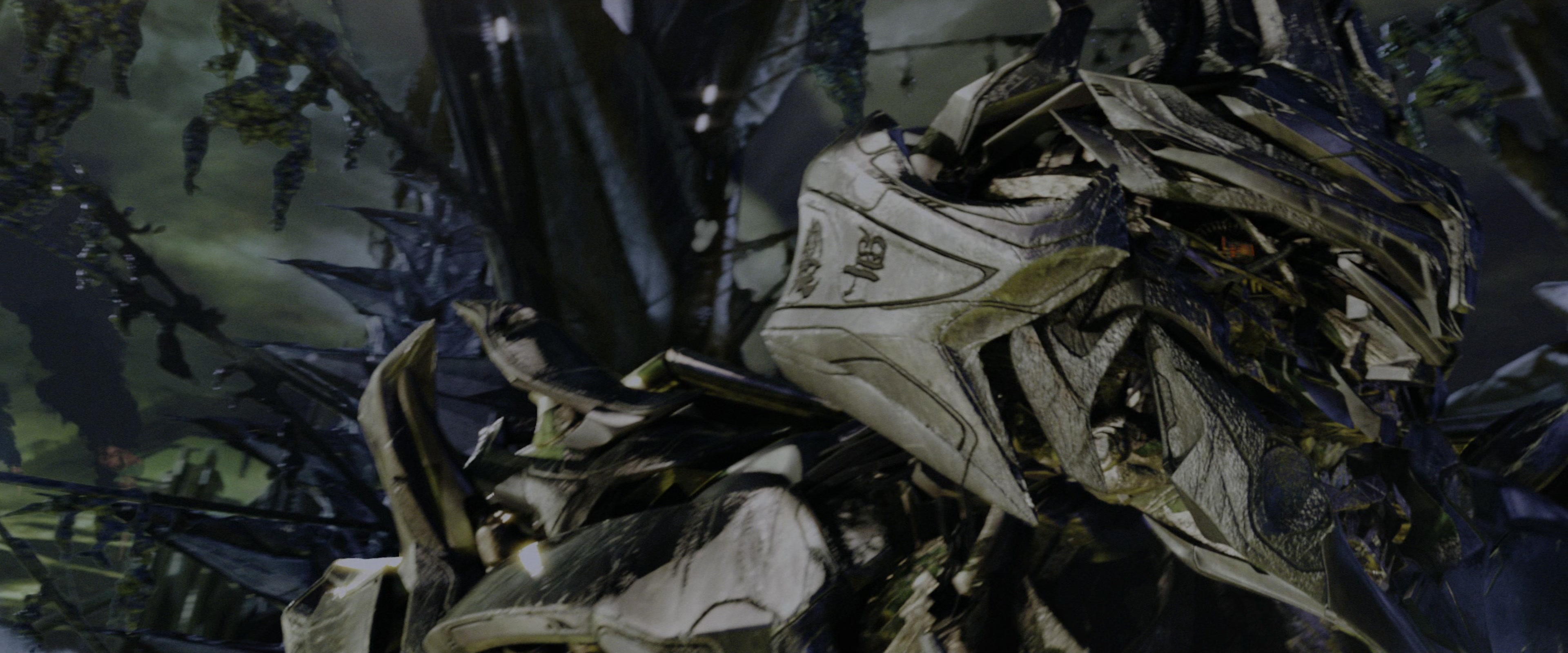 Transformers (2007), wide, 2.40:1 — film still