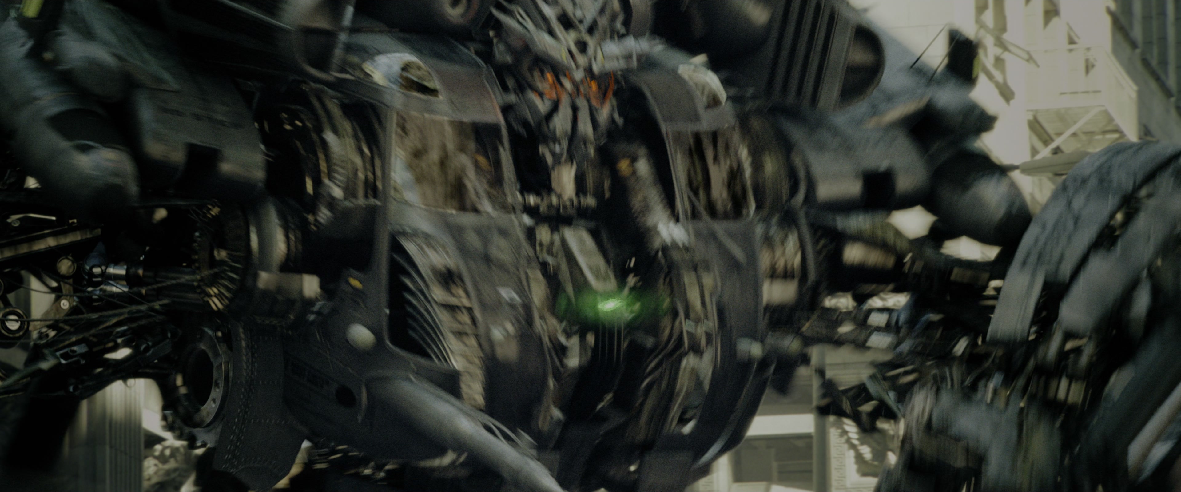 Transformers (2007), wide, 2.40:1 — film still