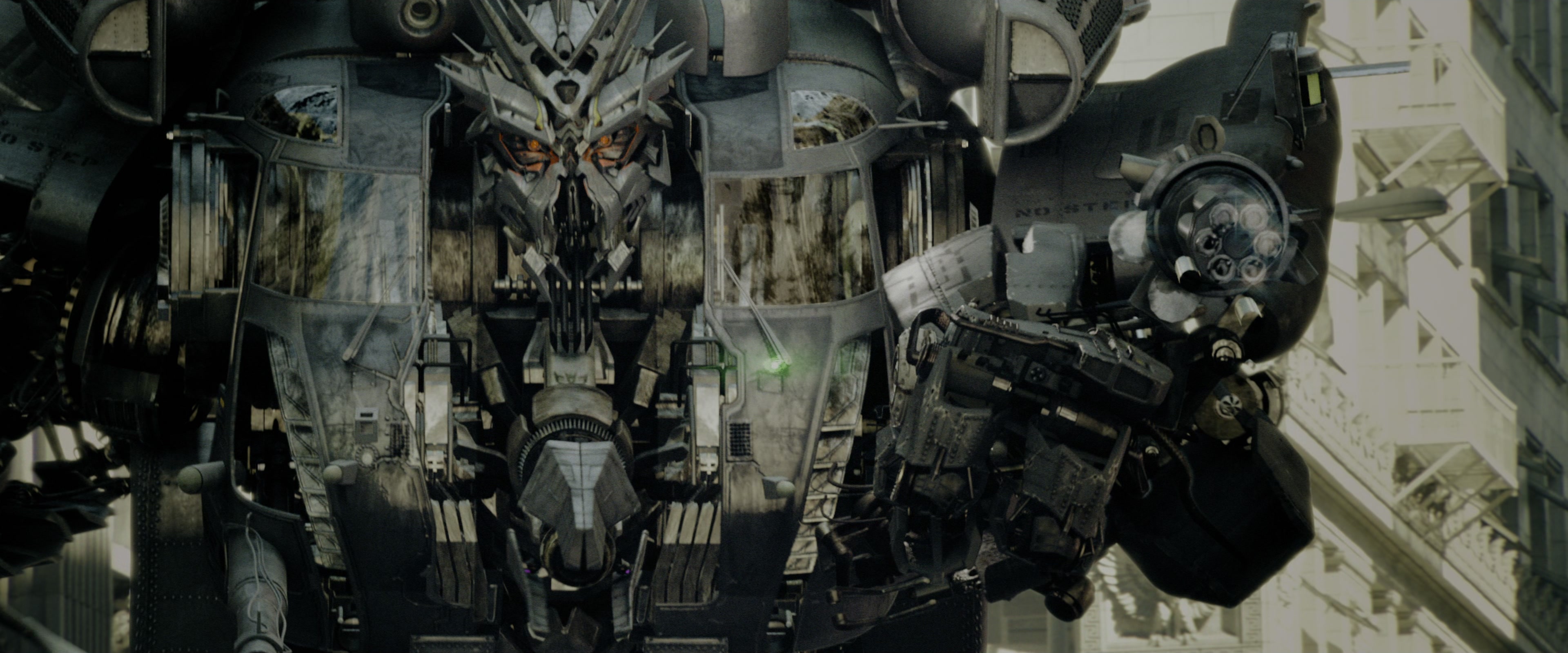 Transformers (2007), wide, 2.40:1 — film still