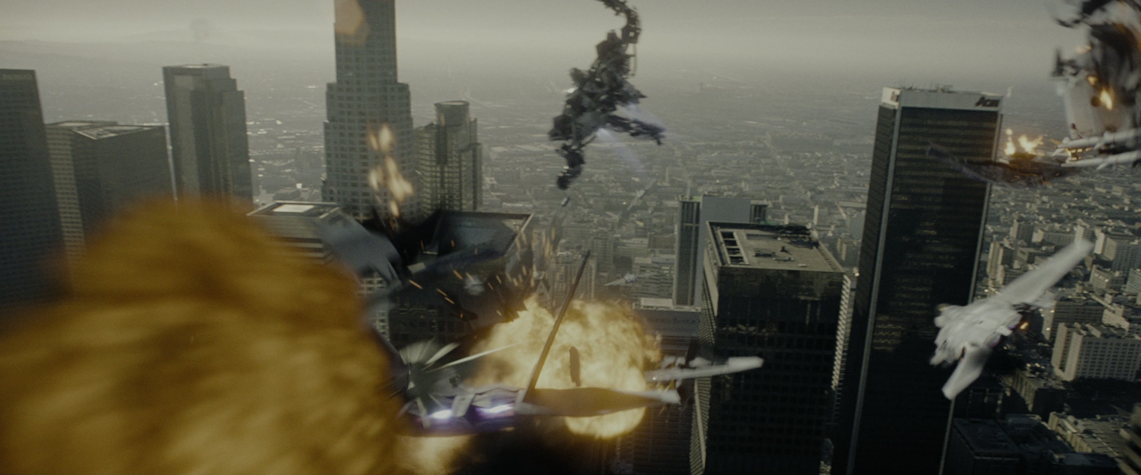 Transformers (2007), wide, 2.40:1 — film still