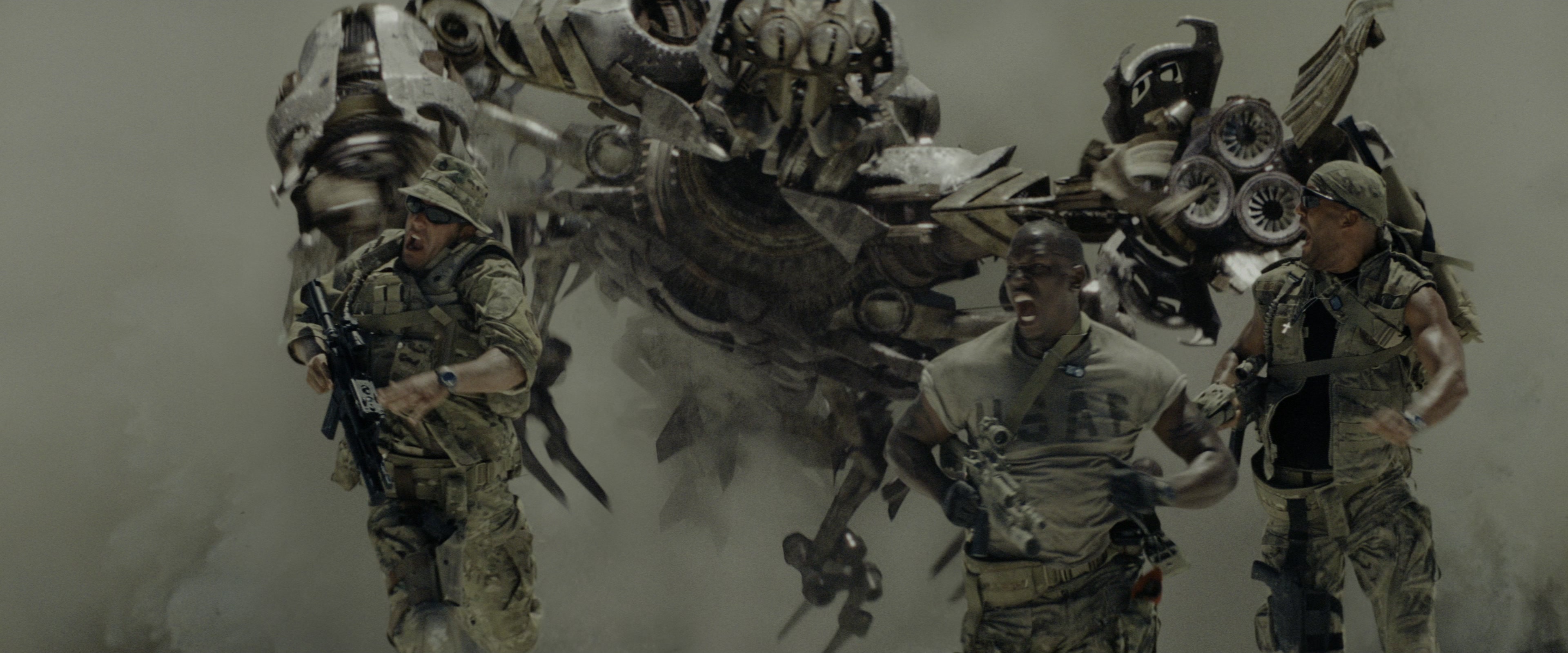 Transformers (2007), wide, 2.40:1 — film still