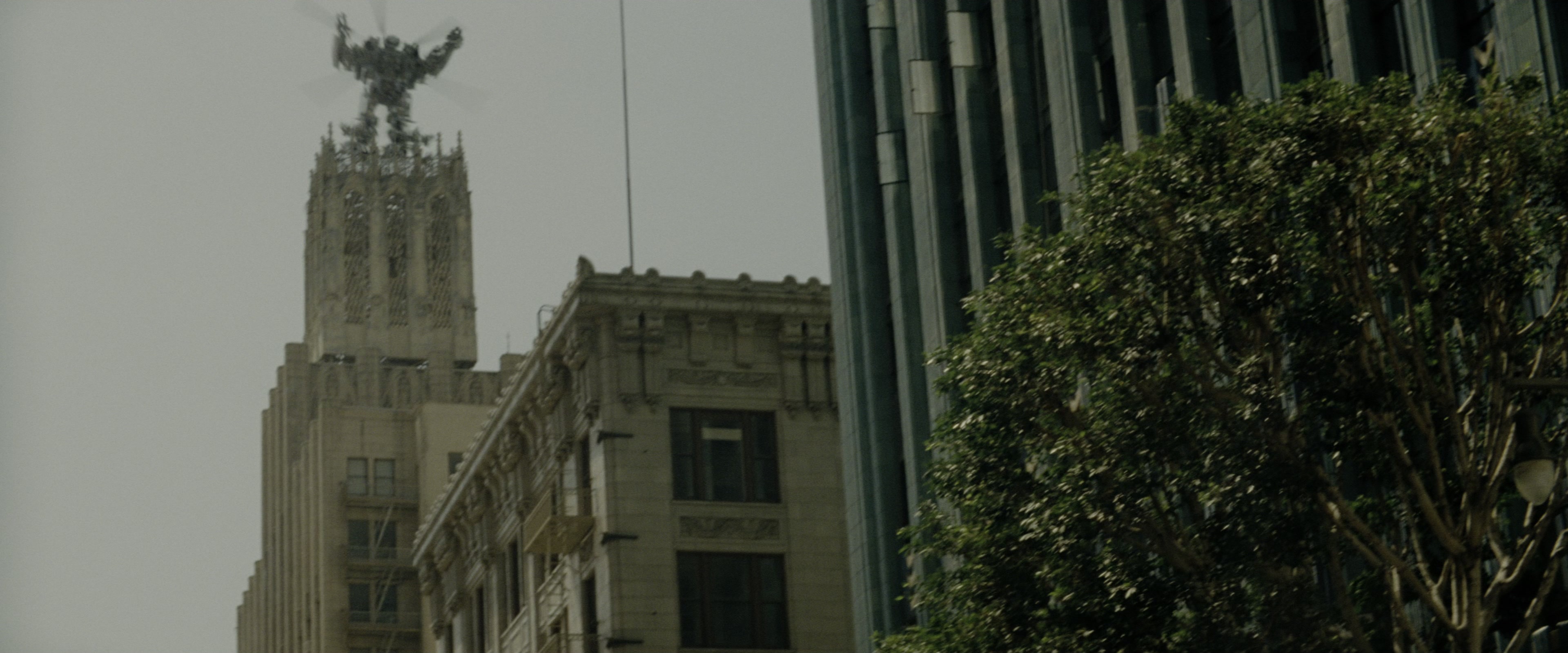 Transformers (2007), wide, 2.40:1 — film still
