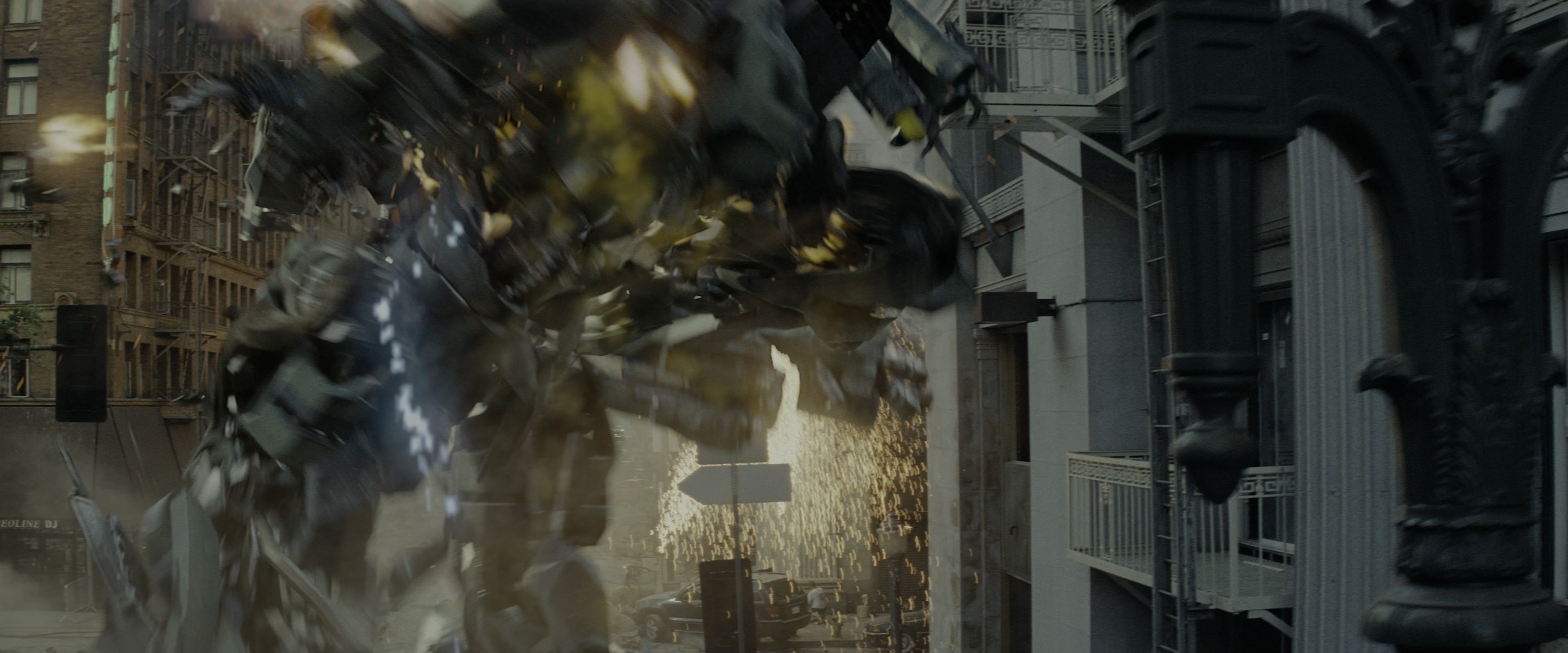 Transformers (2007), wide, 2.40:1 — film still