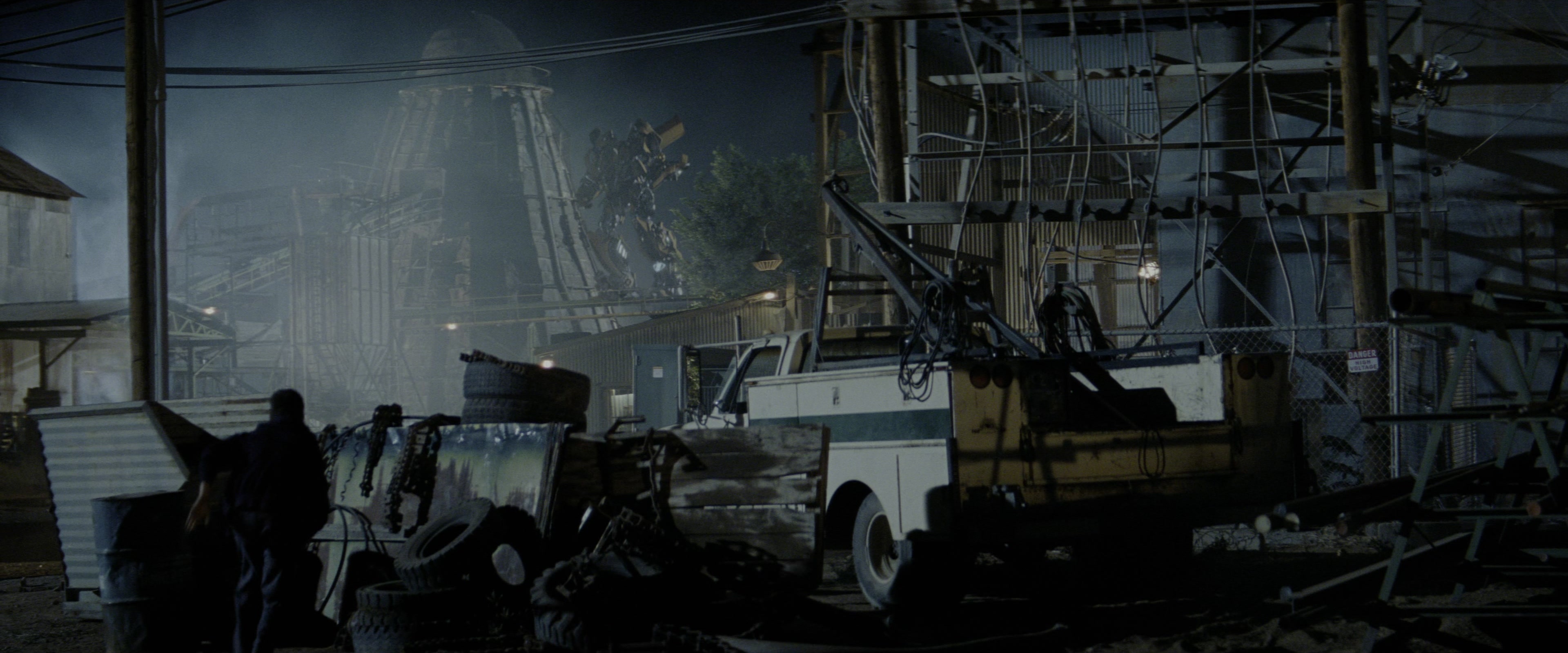 Transformers (2007), wide, 2.40:1 — film still