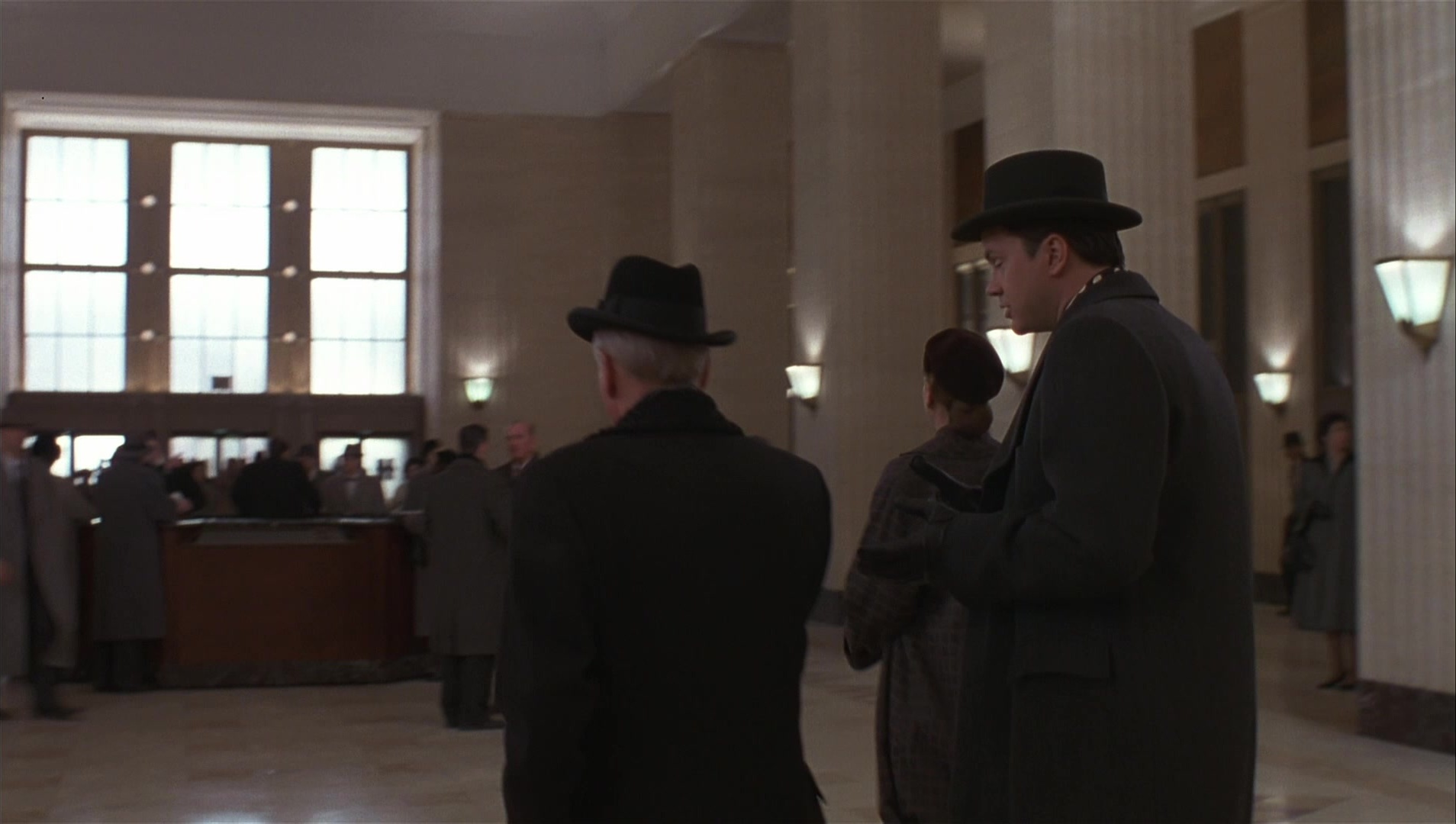 The Hudsucker Proxy (1994), wide, 1.77:1 — film still
