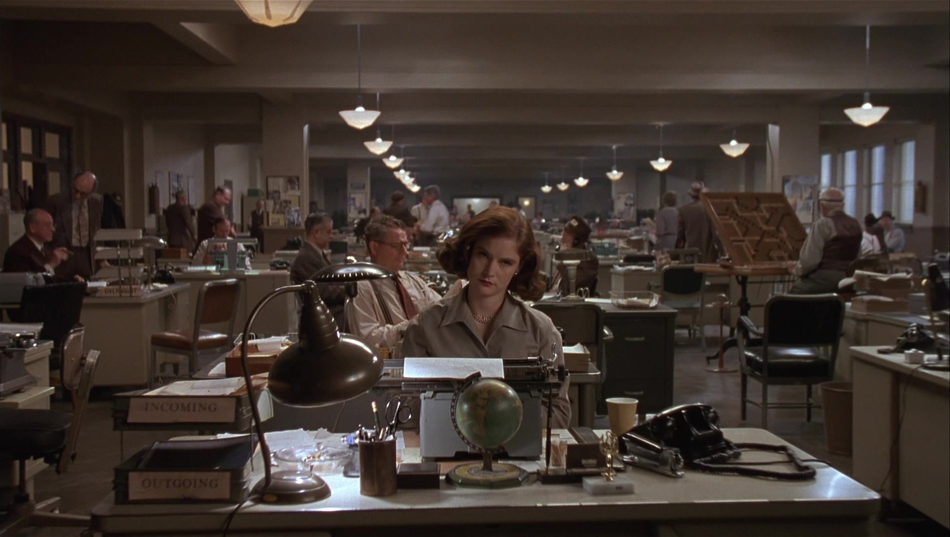 The Hudsucker Proxy (1994), wide, 1.77:1 — film still