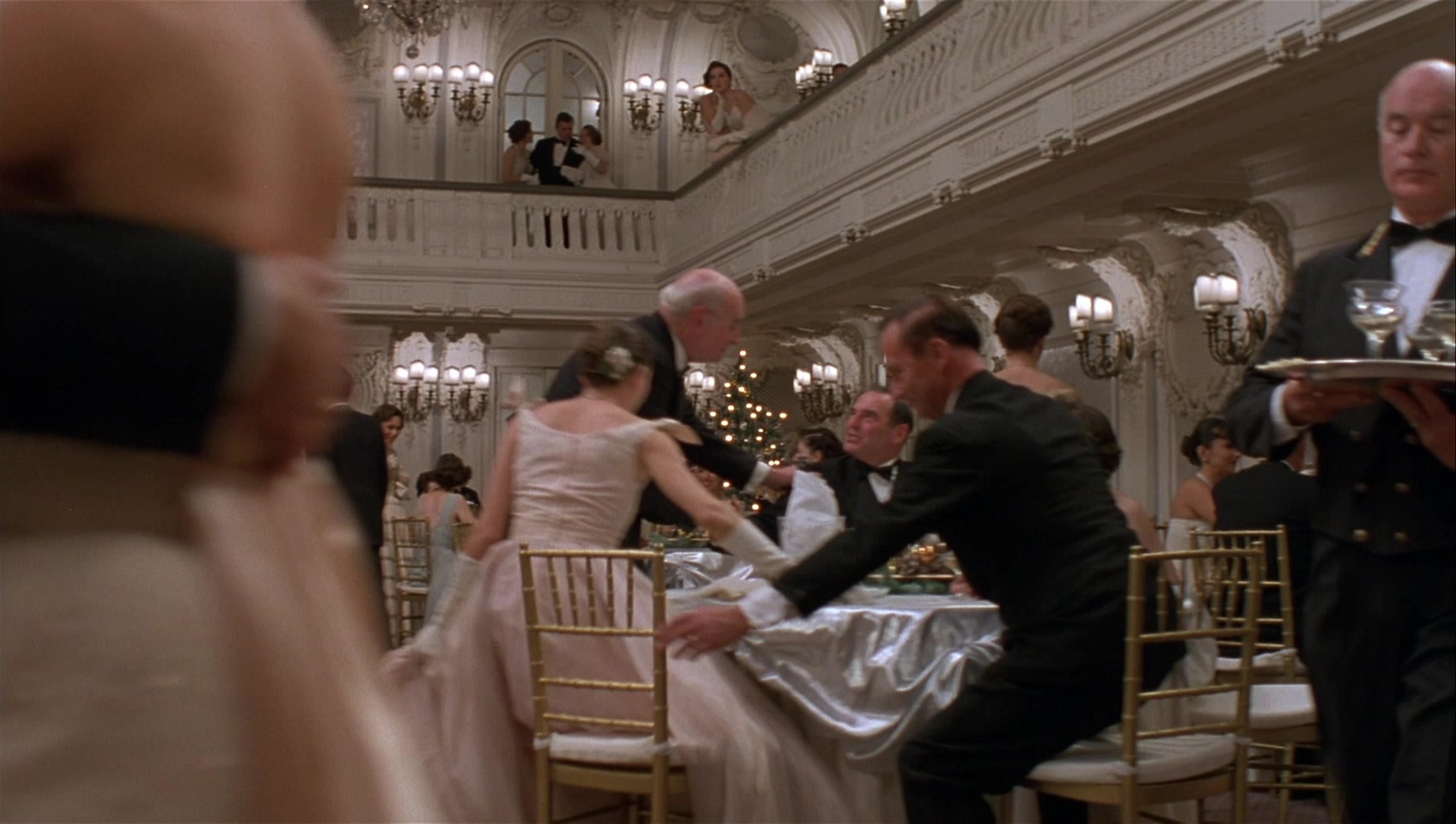 The Hudsucker Proxy (1994), wide, 1.77:1 — film still