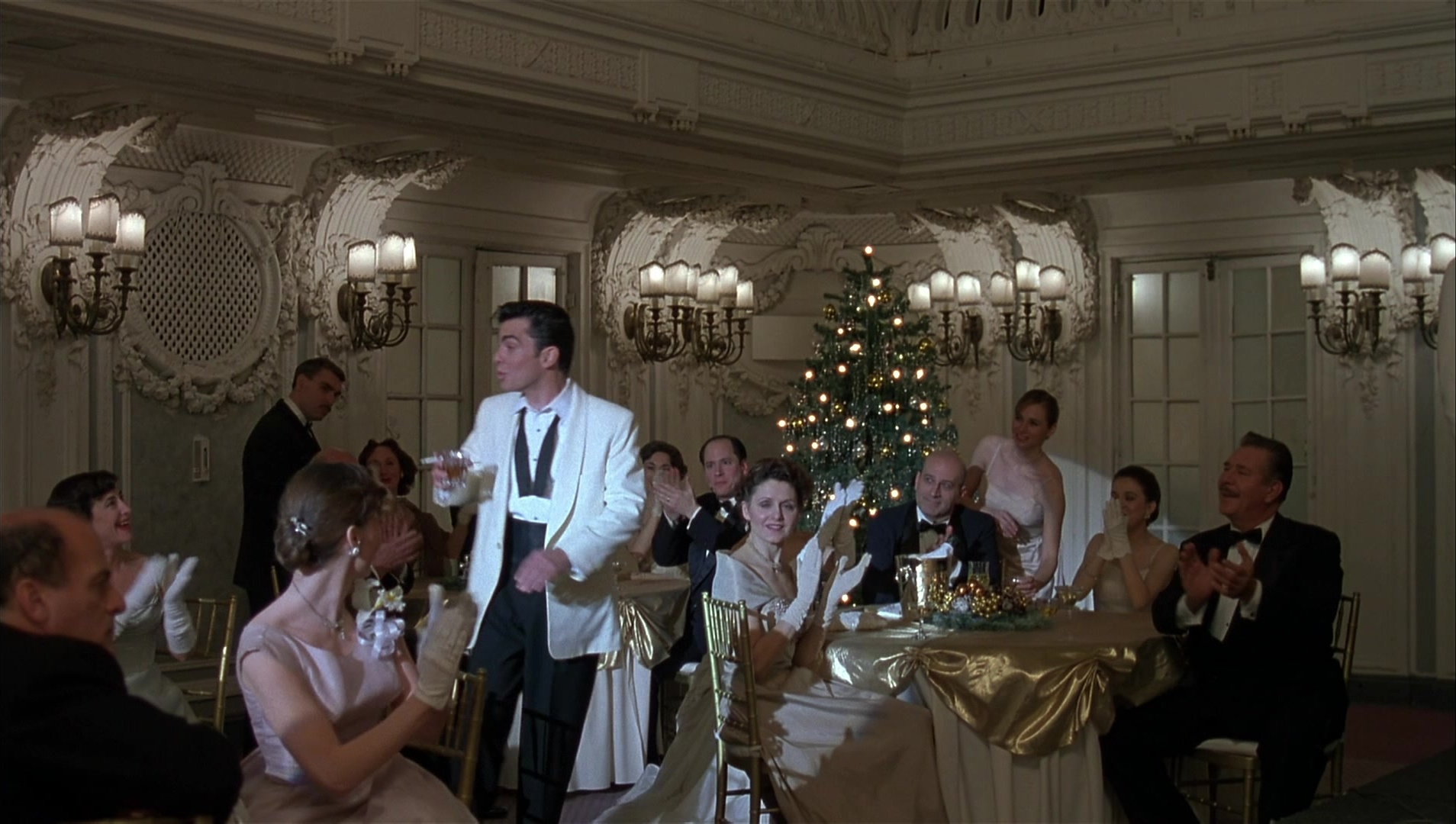 The Hudsucker Proxy (1994), wide, 1.77:1 — film still