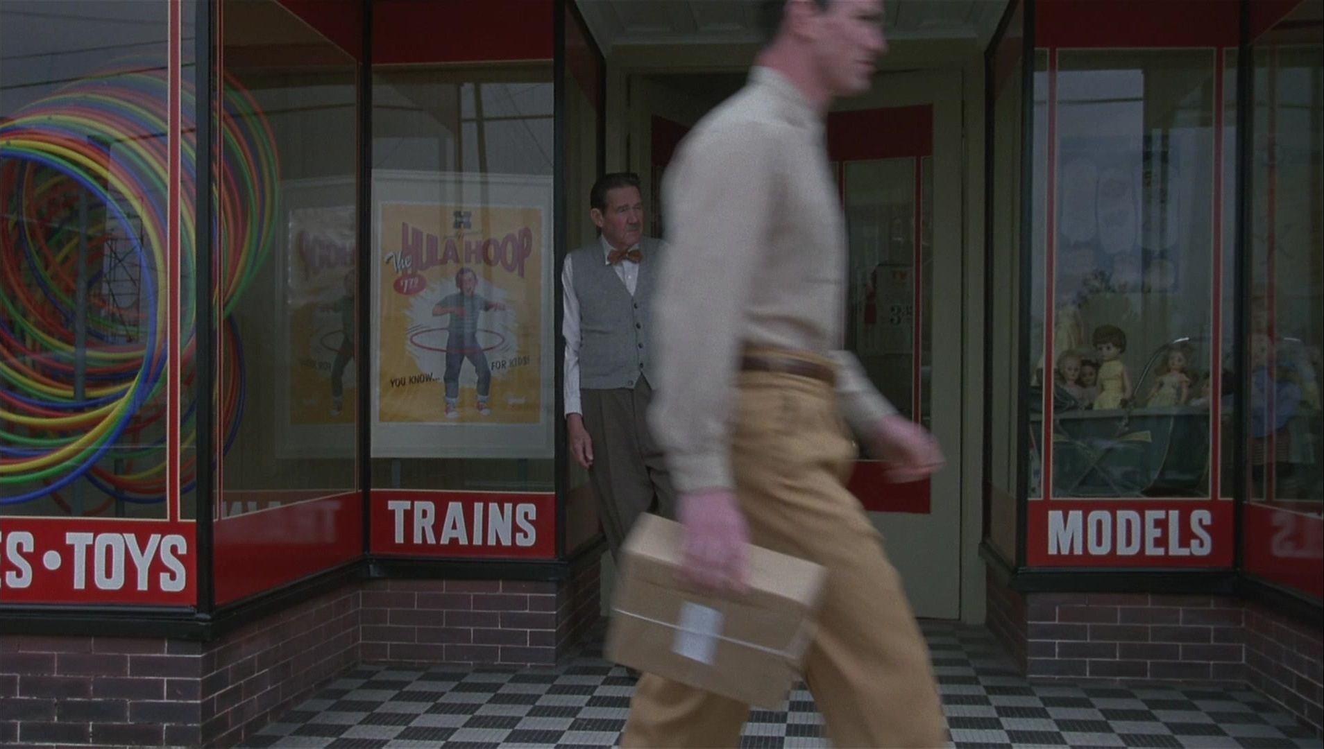 The Hudsucker Proxy (1994), wide, 1.77:1 — film still