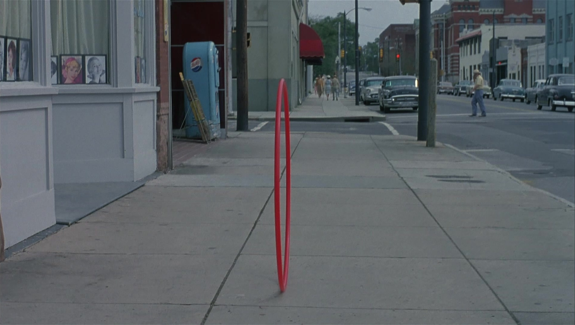 The Hudsucker Proxy (1994), wide, 1.77:1 — film still
