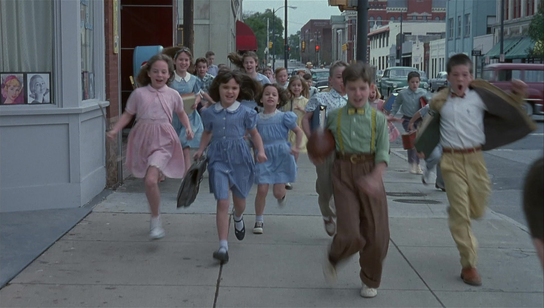 The Hudsucker Proxy (1994), wide, 1.77:1 — film still
