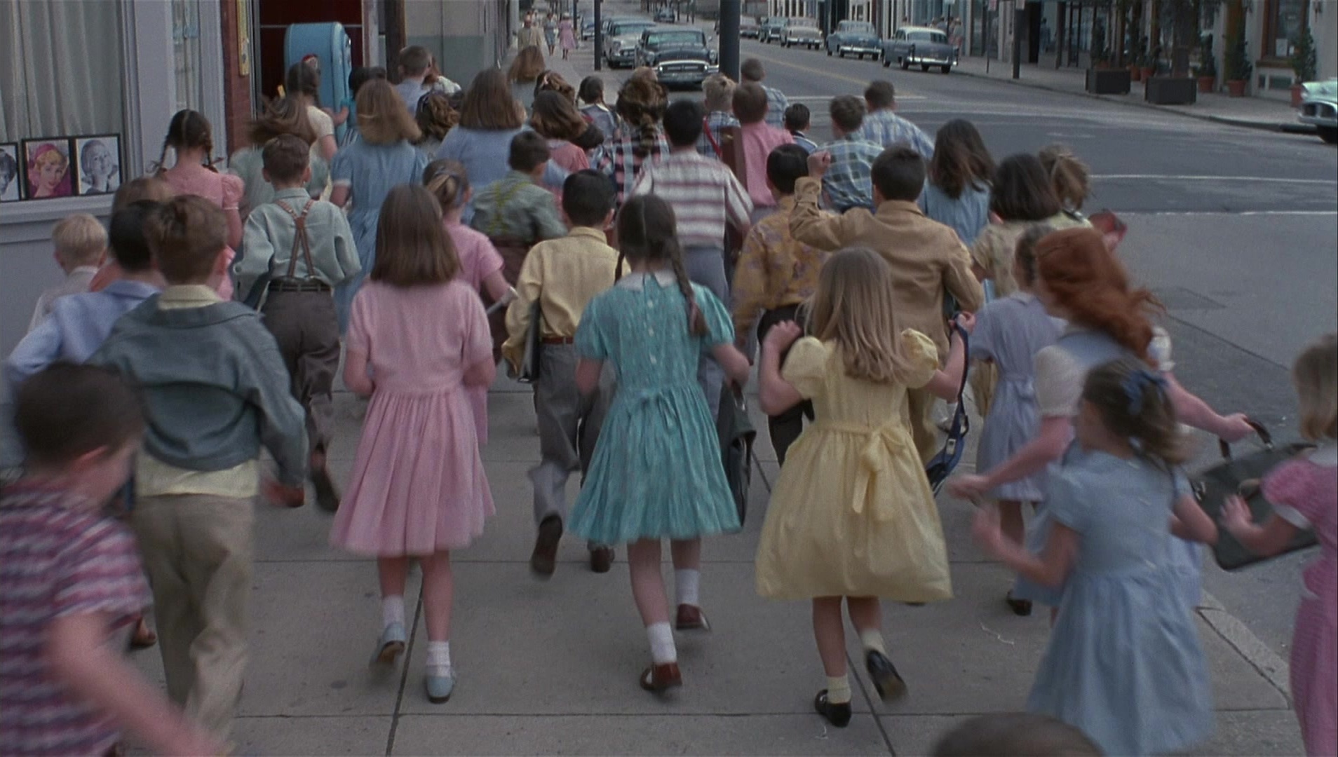 The Hudsucker Proxy (1994), wide, 1.77:1 — film still