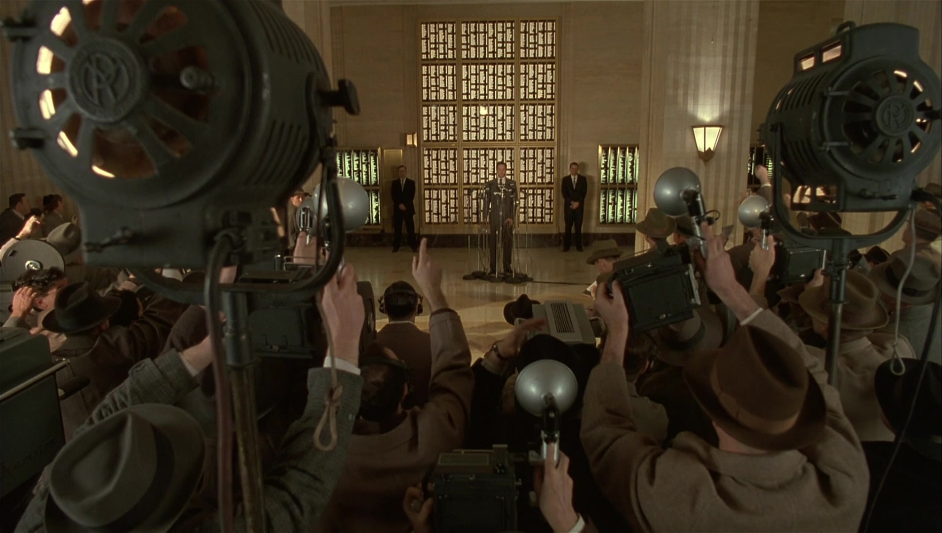 The Hudsucker Proxy (1994), wide, 1.77:1 — film still