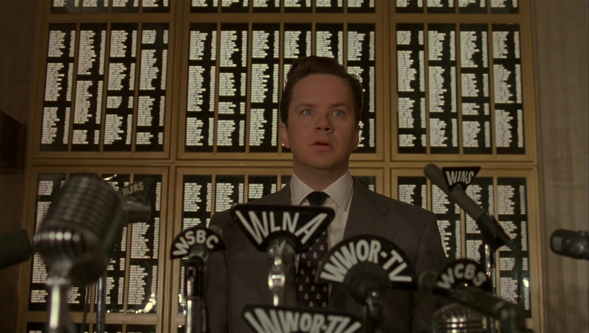 The Hudsucker Proxy (1994), wide, 1.77:1 — film still