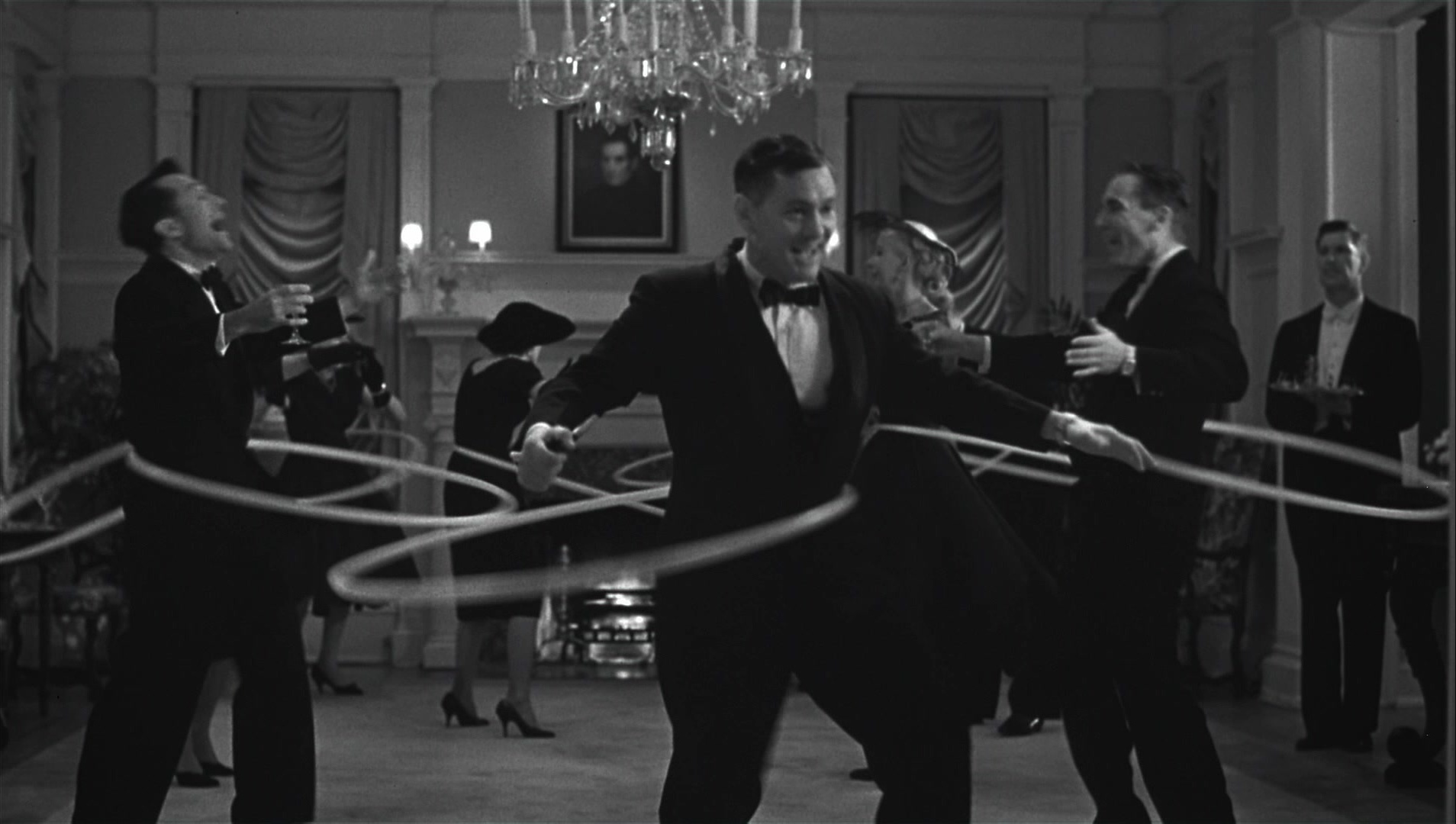 The Hudsucker Proxy (1994), wide, 1.77:1 — film still